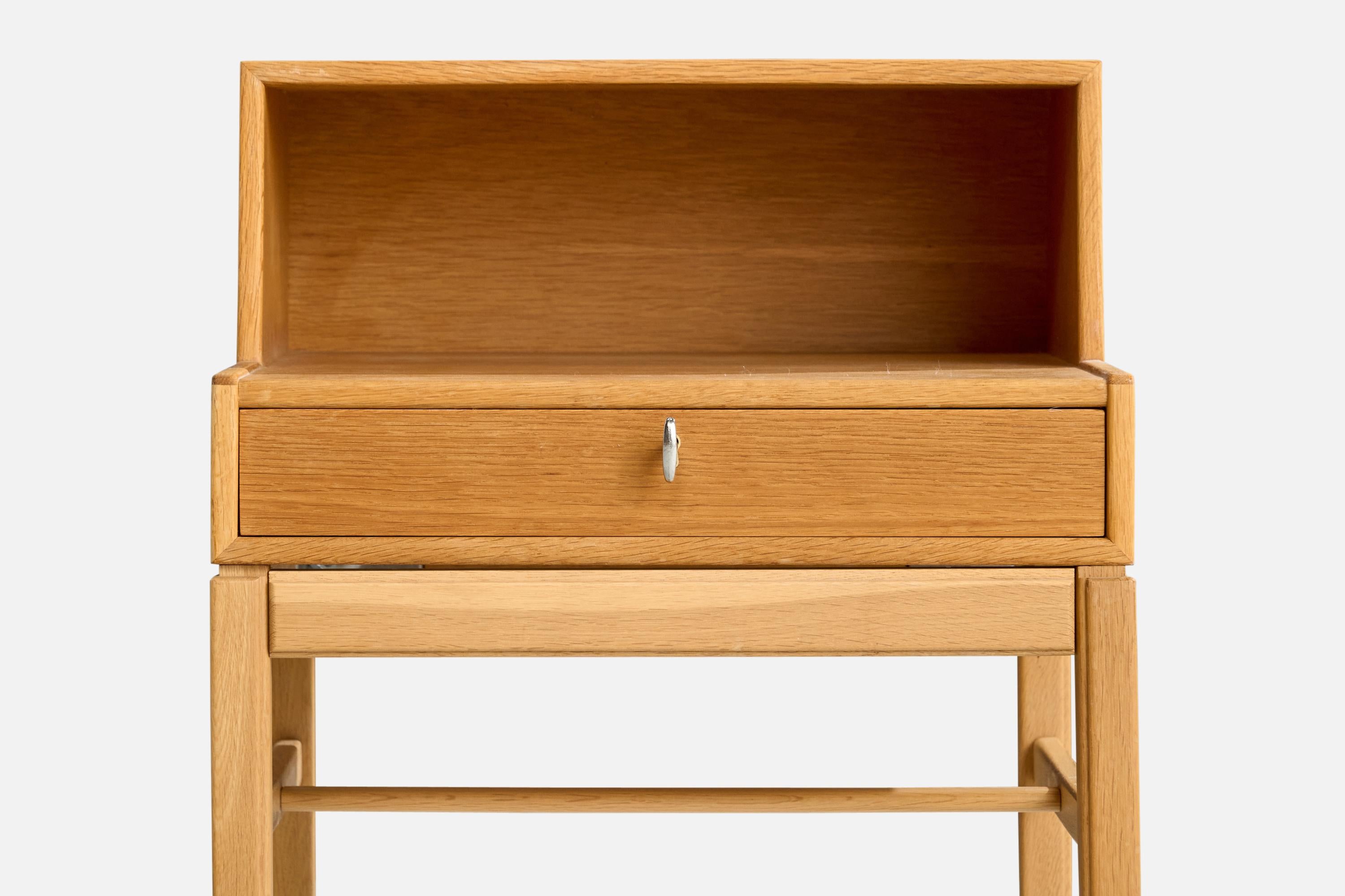 Engström & Myrstrand, Nightstands, Teak, Brass, Sweden, 1960s For Sale 3