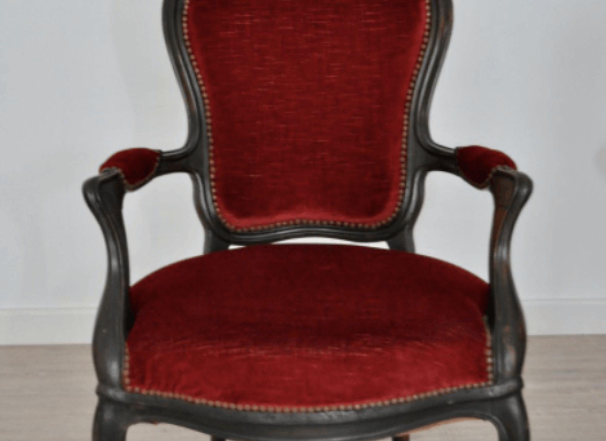 Mejore su interior con elegantes sillones de estilo Louis Philippe Early 19th Century en venta