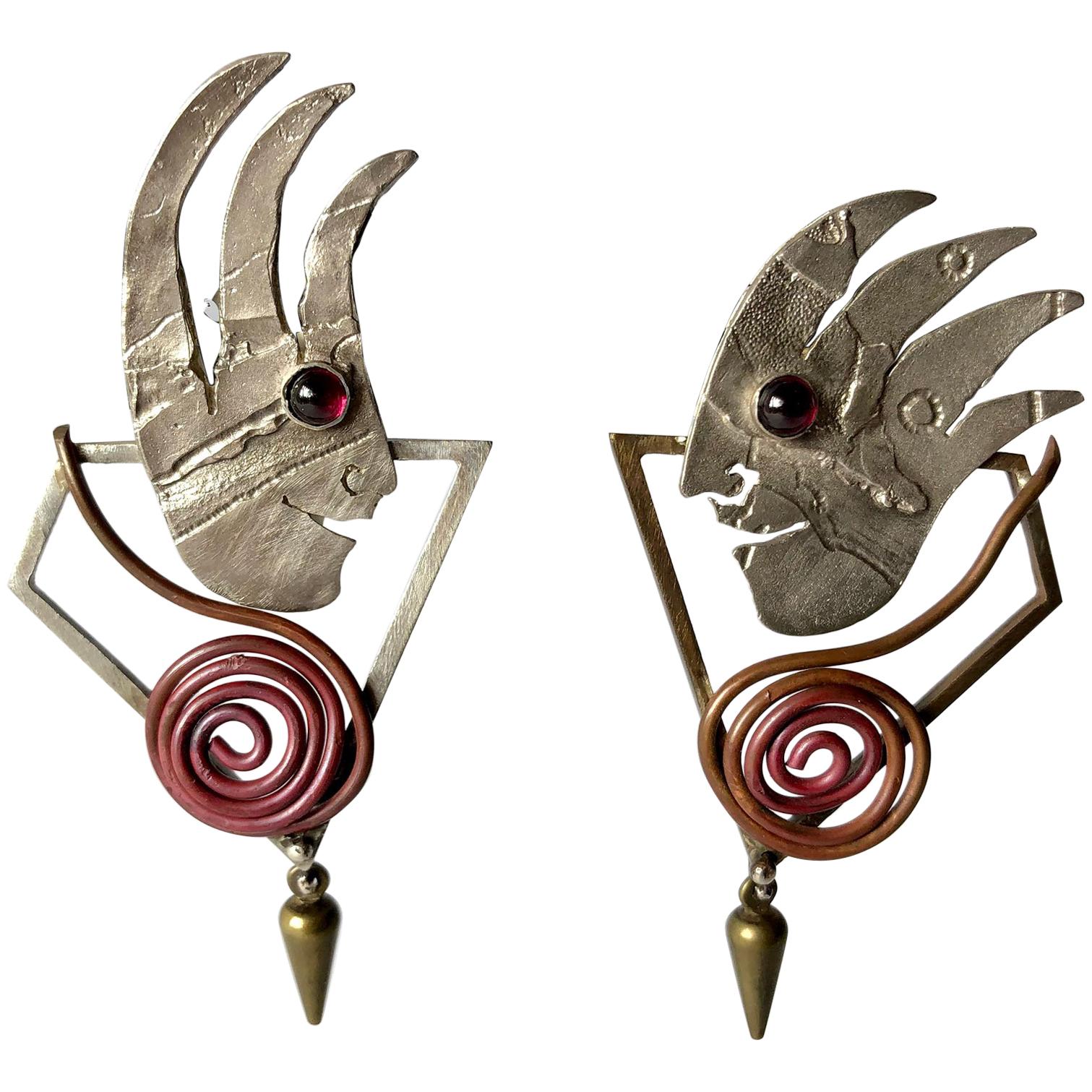 Enid Kaplan Boucles d'oreilles postmodernes en argent sterling, or, laiton, onyx et cornaline