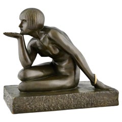 Enigma, sculpture en bronze Art déco, nu assis avec bracelet par Guiraud Rivière