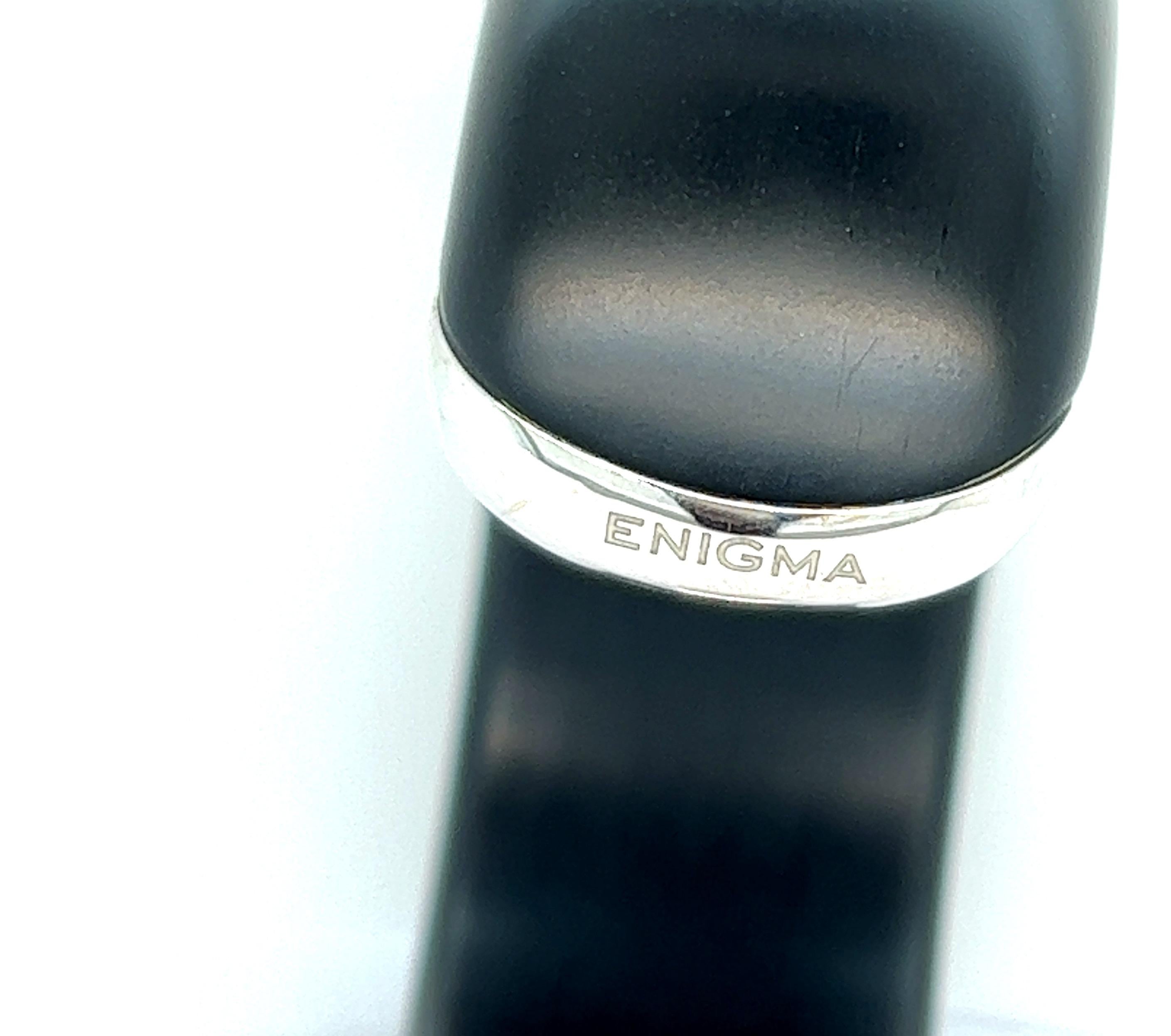 Round Cut Enigma Black Wooden Diamond Cuff Bracelet For Sale