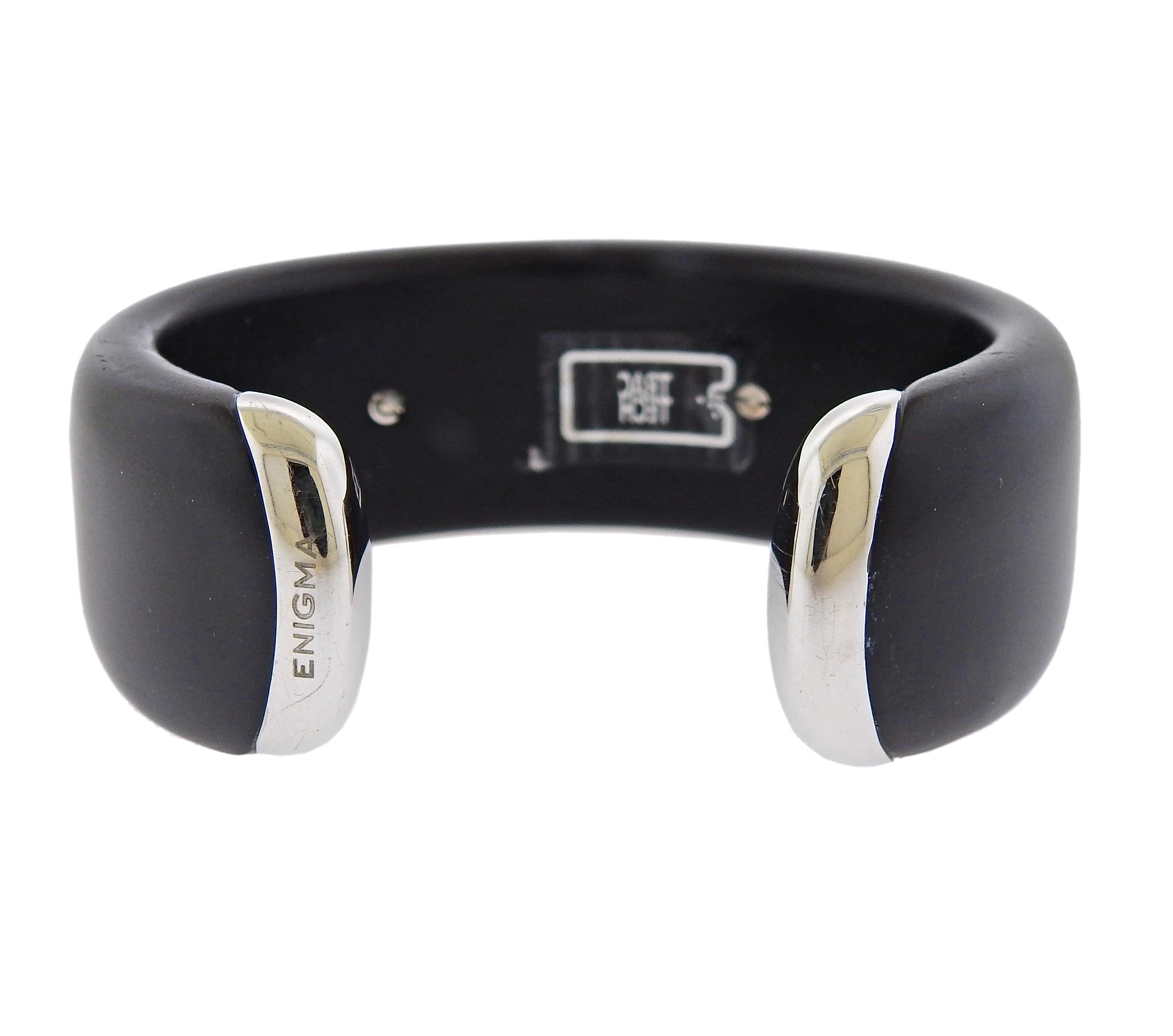 Enigma by Gianni Bulgari Coral Jet Diamond Gold Cuff Bracelet In Excellent Condition In New York, NY