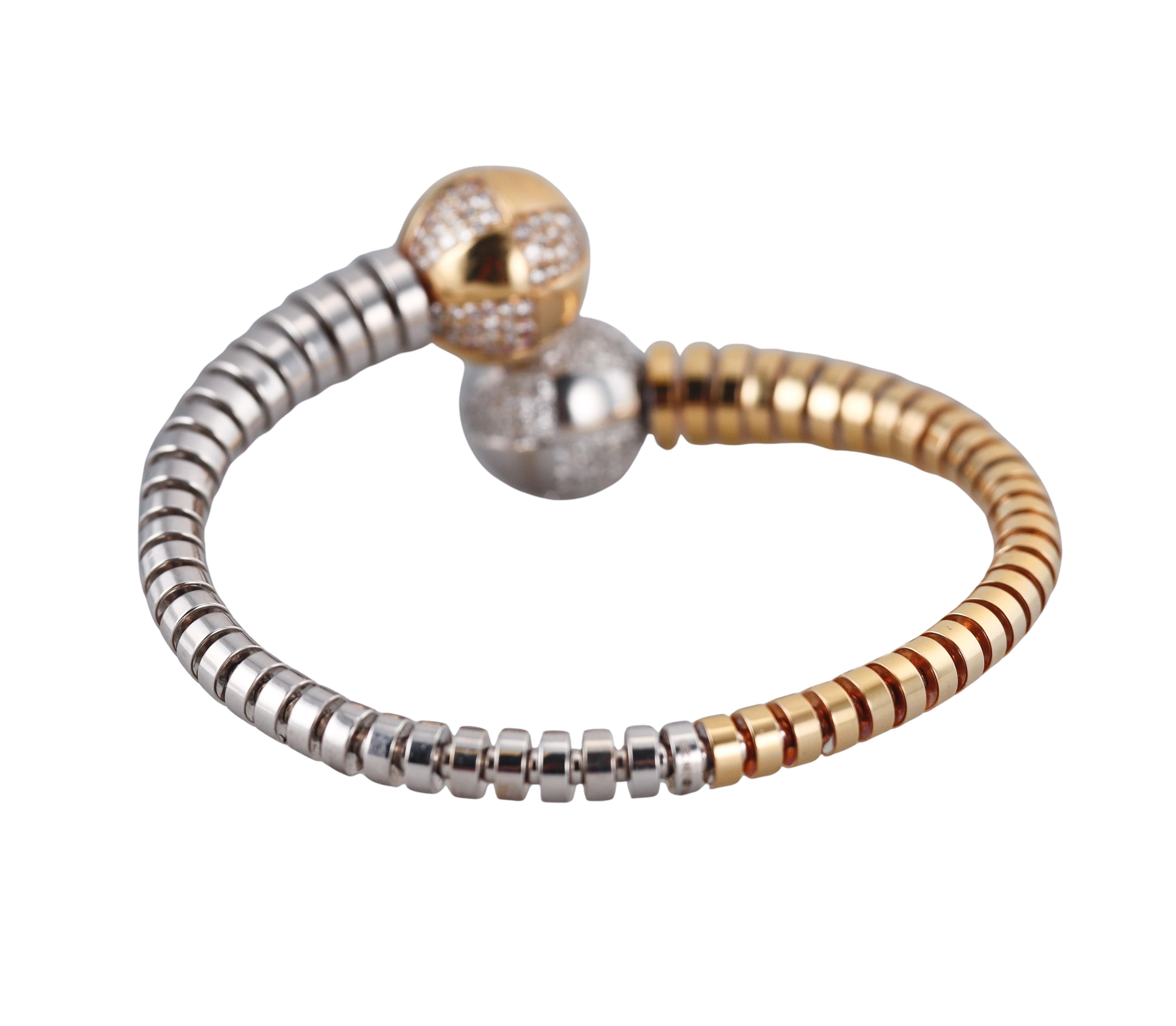Enigma by Gianni Bulgari Bracciale bypass con diamanti in oro bicolore In condizioni ottime in vendita a New York, NY
