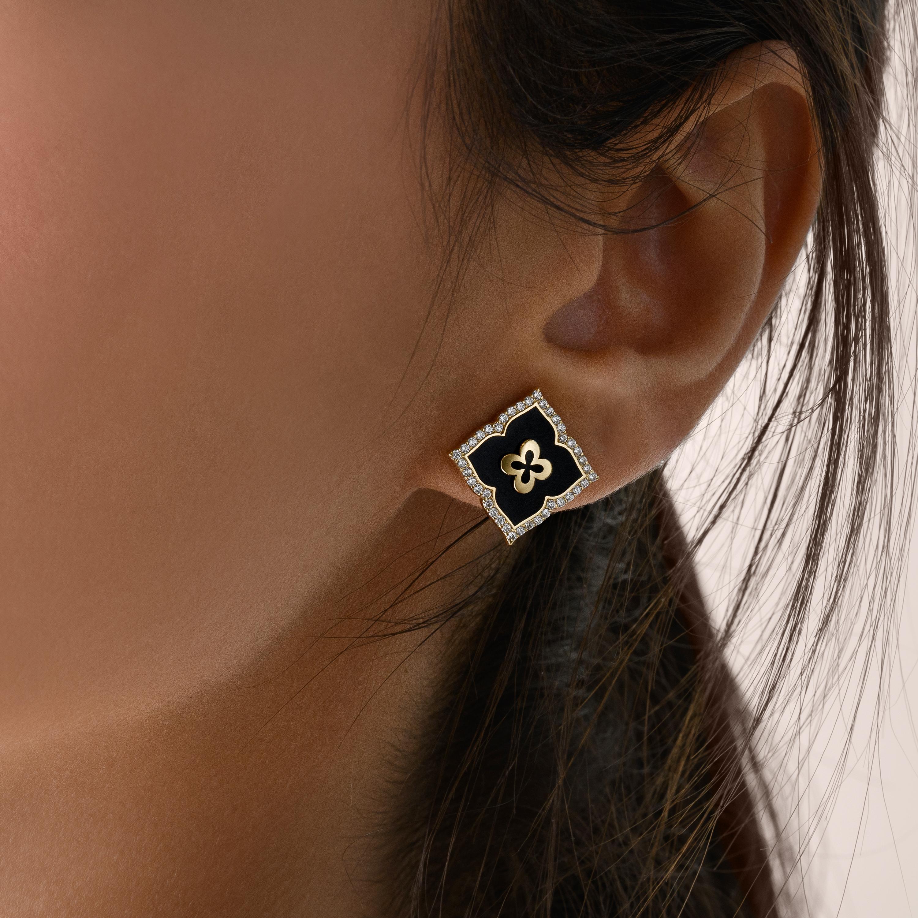 Round Cut Solid Gold Diamond Stud Earrings with Black Fire Enamel Detailing For Sale