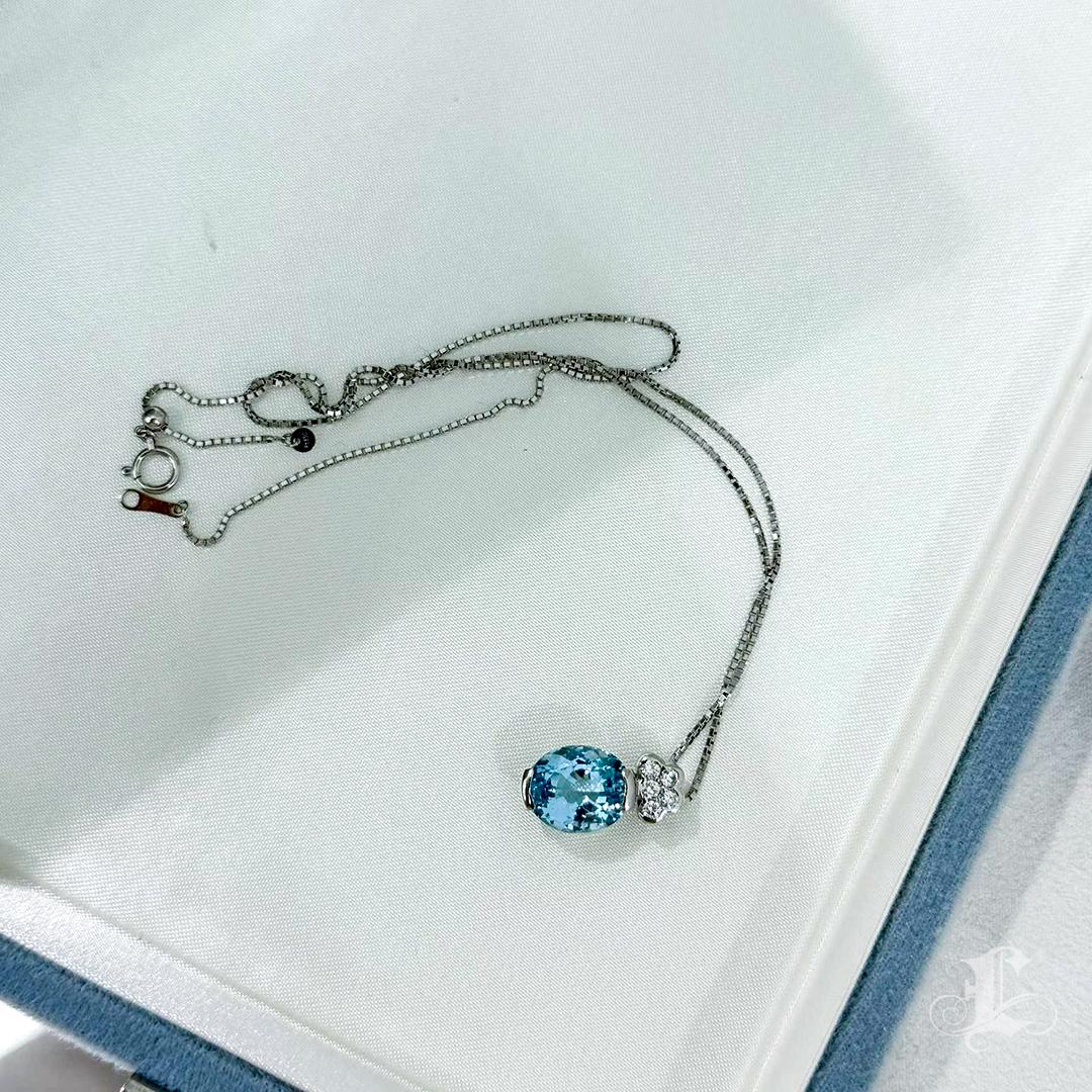Ciondolo in platino con acquamarina blu Santa Maria e diamanti da 6,09 carati in vendita 3