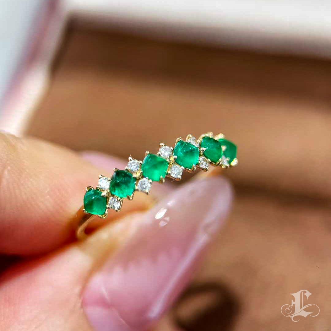 Women's 【Énigma】AGL Certified 0.60ct Emerald & Diamond Verdant Line Ring in 18K Gold For Sale