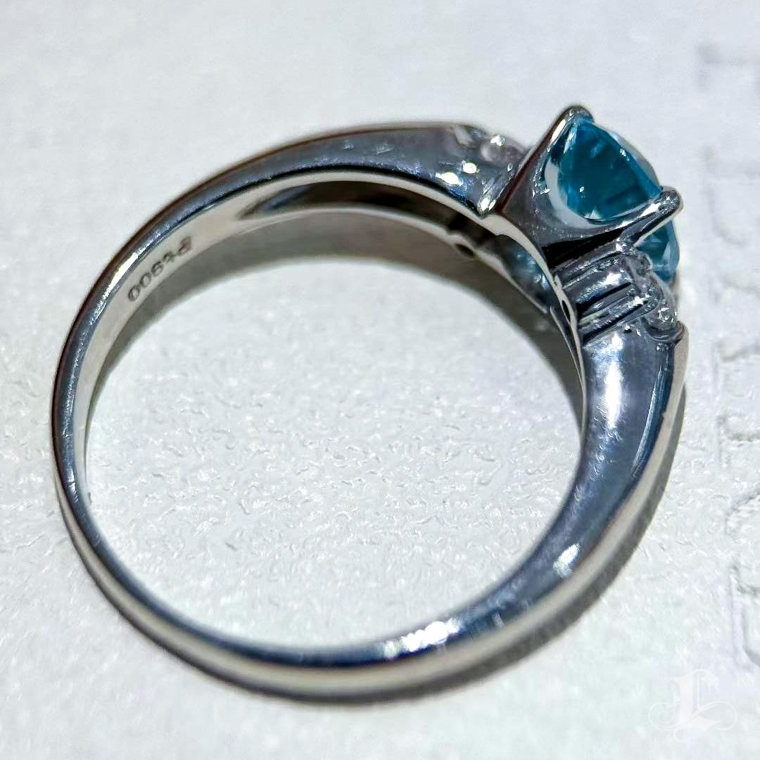 【Énigma】Asymmetric 0.97ct Saint Maria Blue Aquamarine & Diamond Ring in Platinum For Sale 4