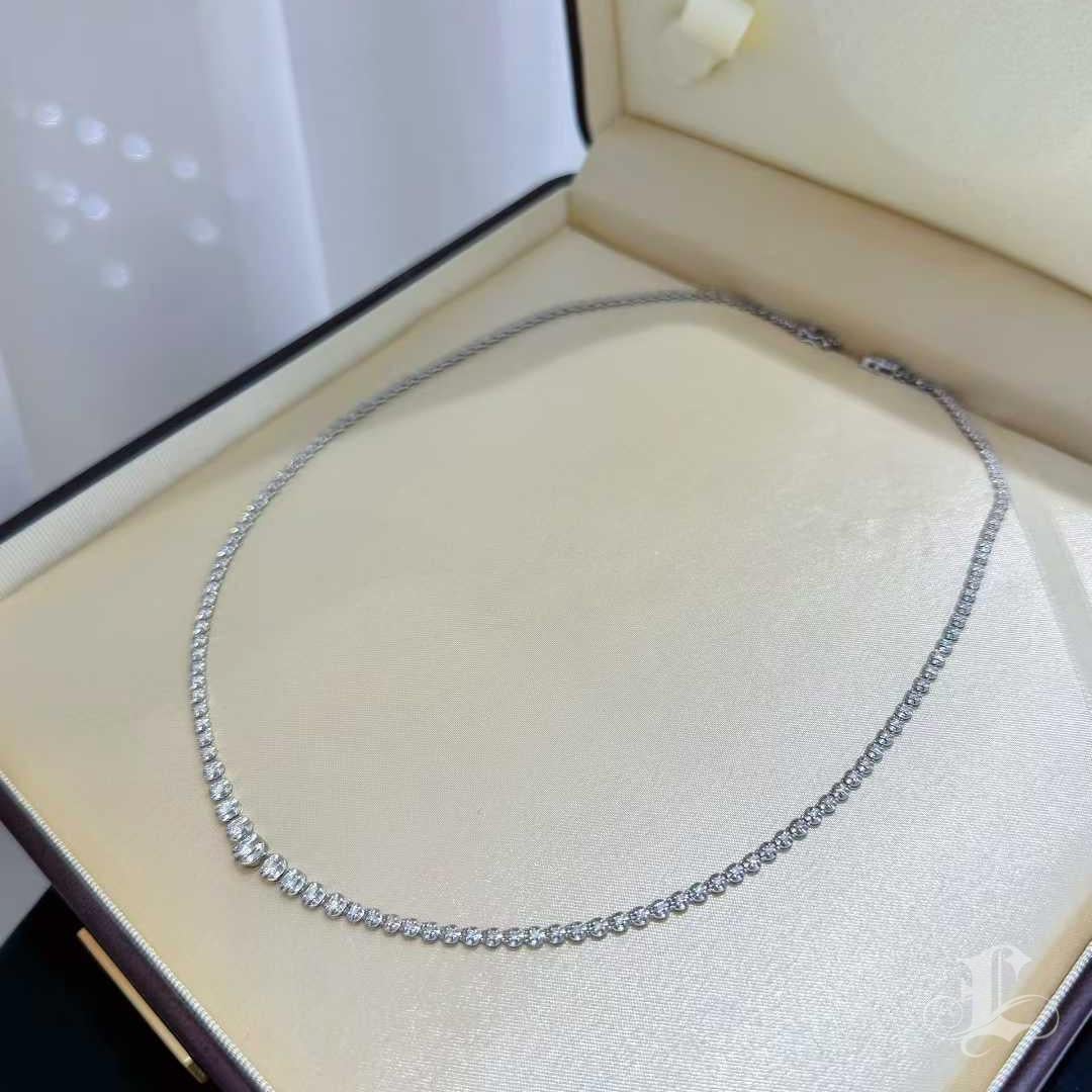 【Énigma】Aurora Diamond Line Halskette - 3ct Platin Klassische Eleganz im Angebot 2