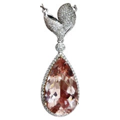 【Énigma】Blush Flame 10.0ct Morganite Diamond Leaf Pendant