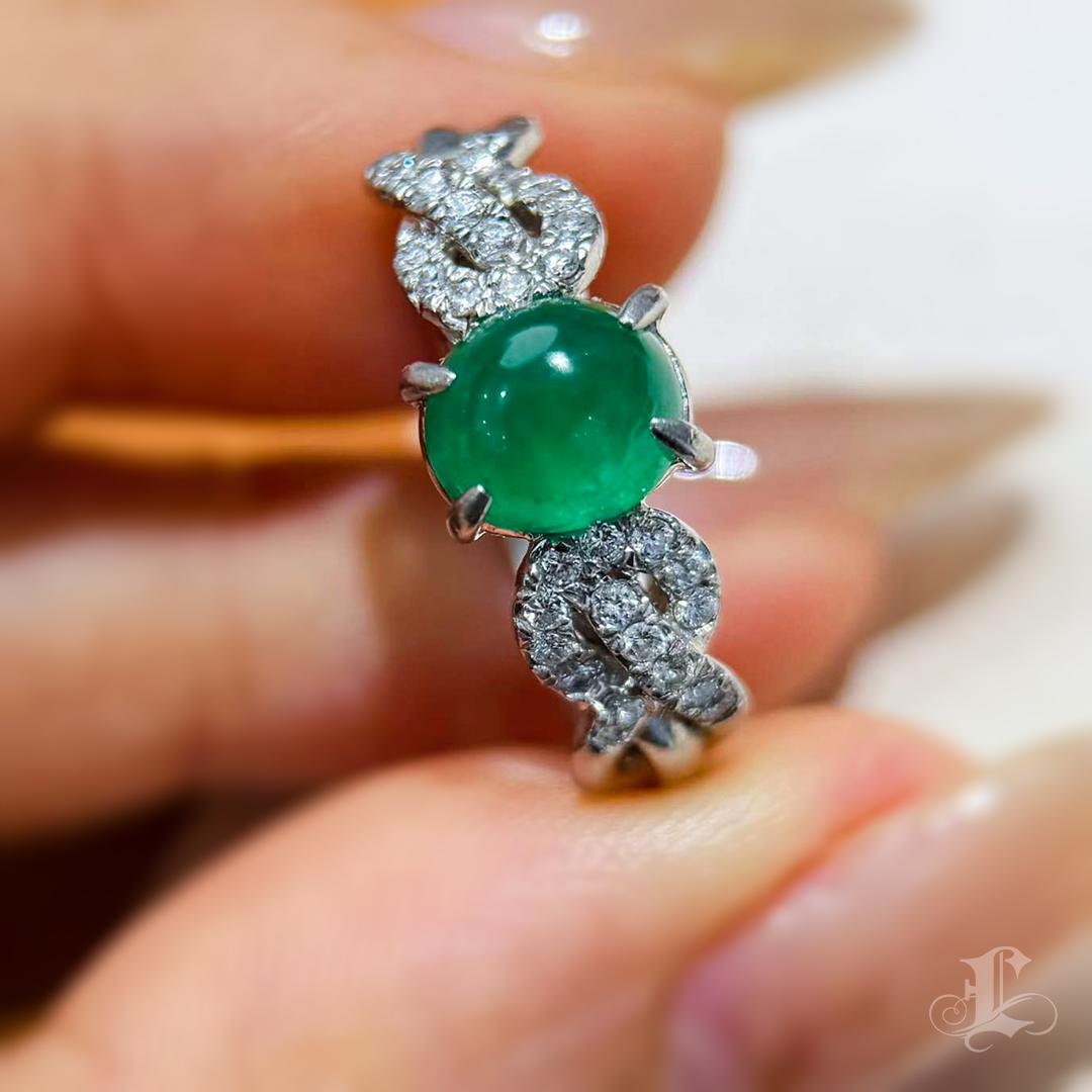 【Énigma】Kolumbianischer Smaragd Diamant Platin Ring im Angebot 1