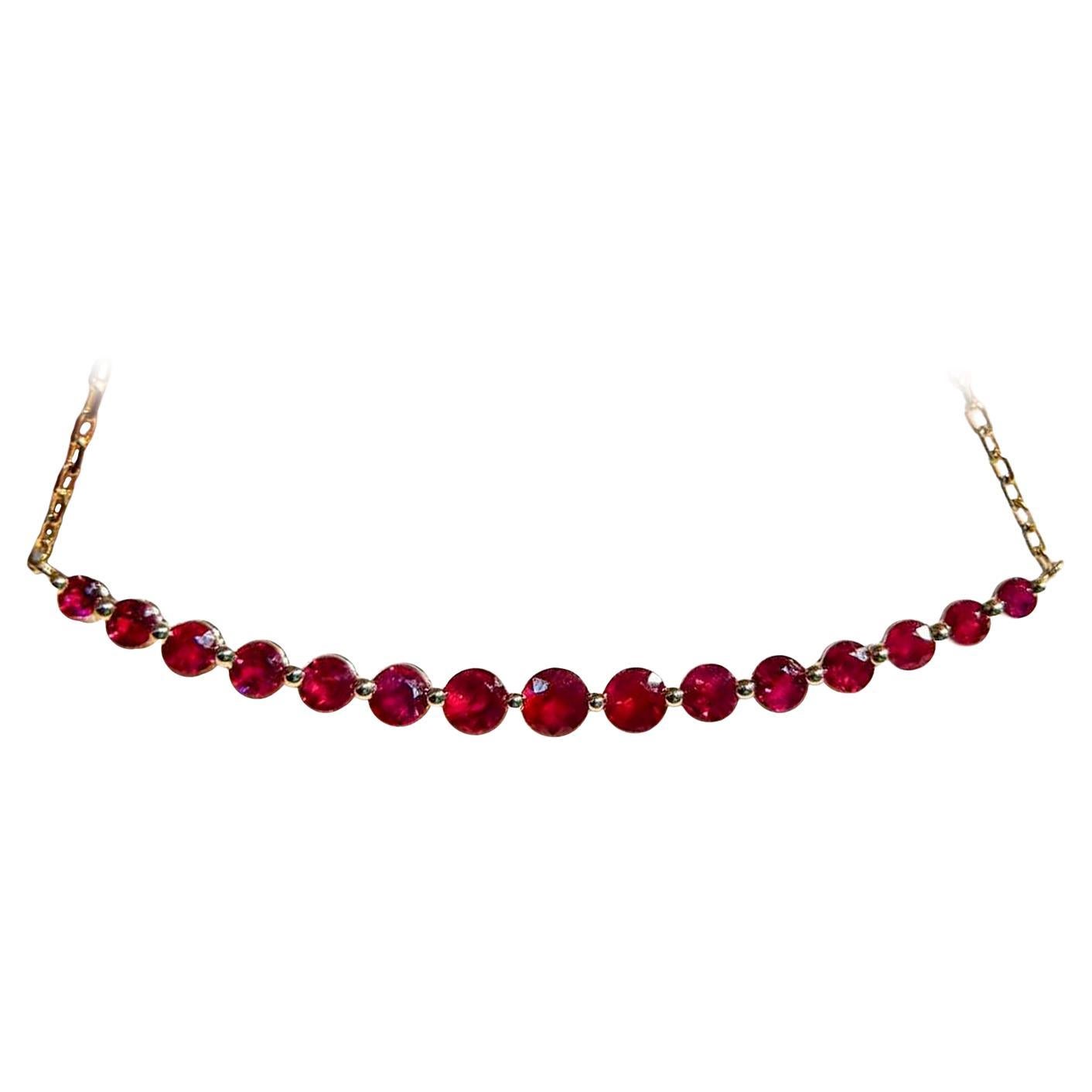【Énigma】Fine Pigeon Blood Ruby Necklace in 18K Gold For Sale