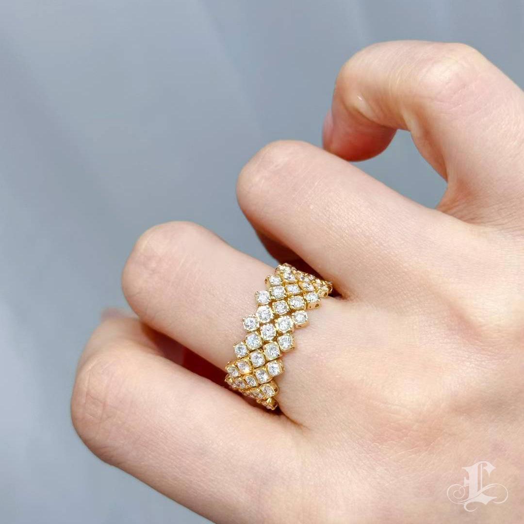 Taglio brillante 【Énigma】Laccio Flessibile - Anello in oro 18 carati con diamante da 2,2 carati a maglie morbide in vendita