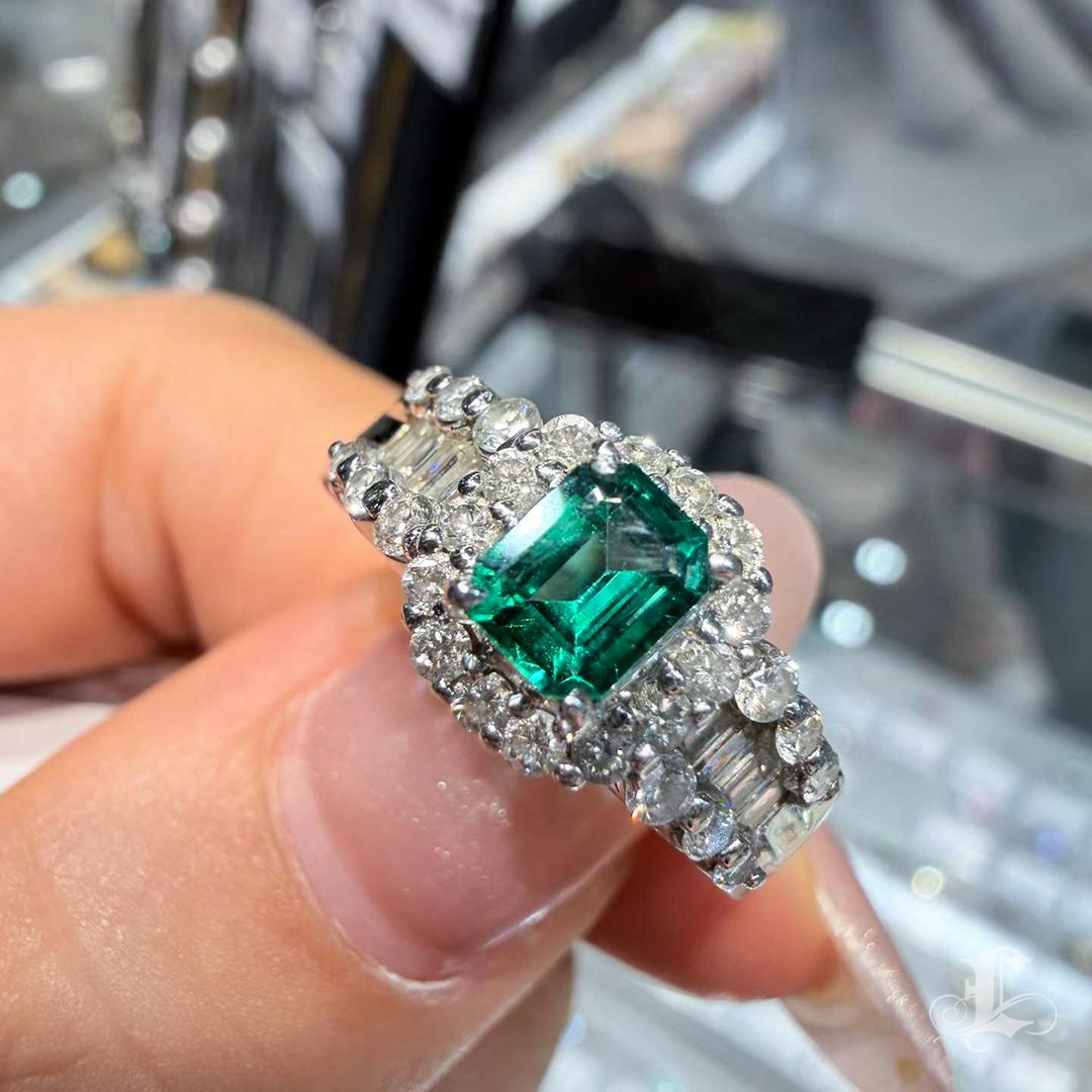 GIA zertifizierter 0,47ct ölfreier Smaragd Diamant 18K Weißgold Ring 5