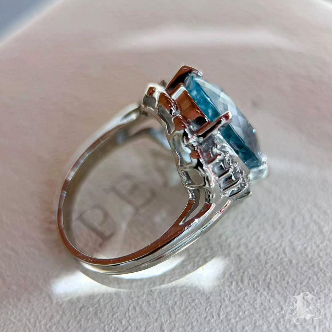 【Énigma】Glacial Flame 6.5ct Saint Maria Aquamarine Diamond Ring For Sale 6