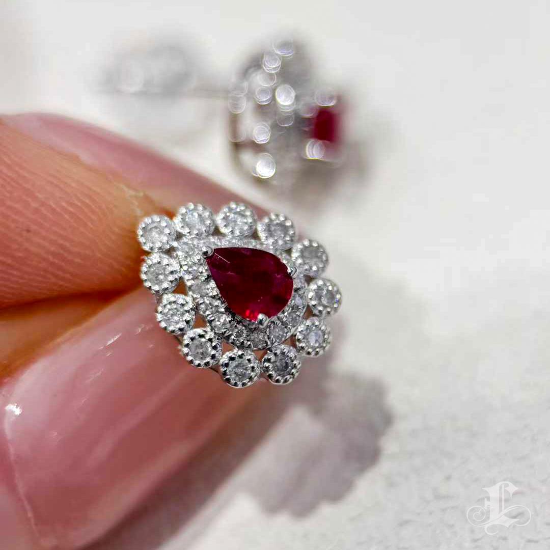 Women's 【Énigma】GRM Certified Scarlet Dewdrop 0.56ct Ruby and Diamond Halo Earrings For Sale