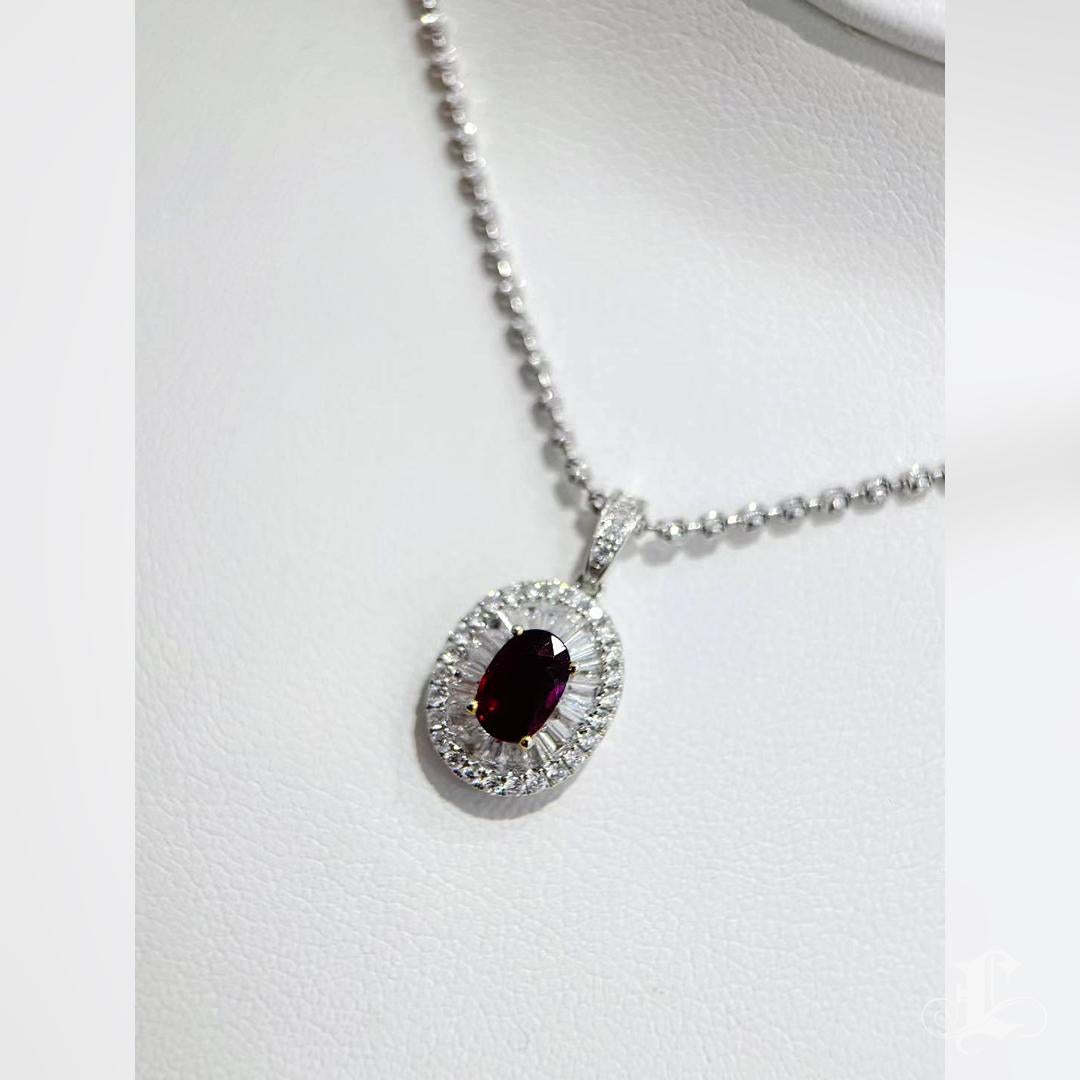 【Énigma】GUILD Certificado 0.71ct Royal Aura Pigeon Blood Ruby Halo Pendant en venta 2