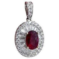 【Énigma】GUILD Certificado 0.71ct Royal Aura Pigeon Blood Ruby Halo Pendant