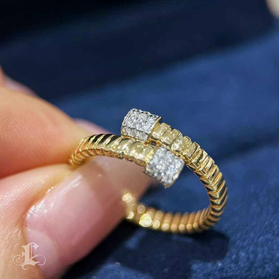 【Énigma】Italian Flexible Diamond Ring in 18K Gold, 0.18ct en vente 1