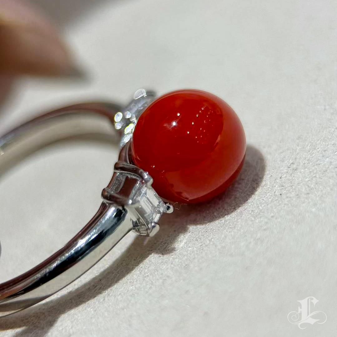 【Énigma】Only One Oxblood Halo Natural Aka Coral Diamond Ring en vente 4