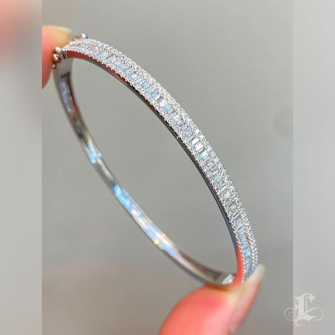 【Énigma】Brazalete baguette de diamantes de 1,2 ct en platino en venta 1