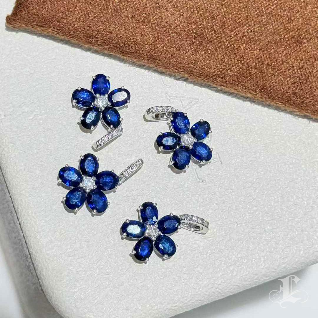 【Énigma】Sapphire Bloom - Königsblau 1.2ct Saphir Diamant Anhänger Halskette im Angebot 5