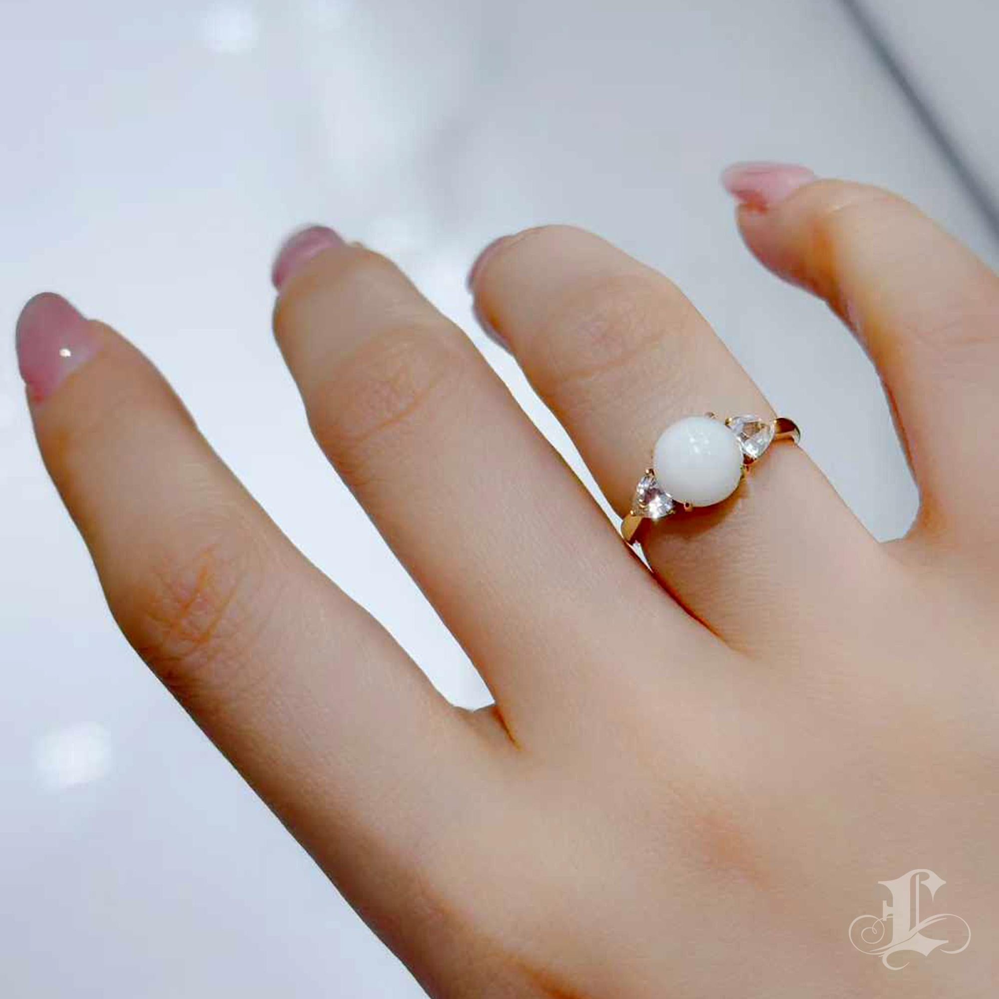 Grezzo 【Énigma】Aurora Silenziosa 3,3ct Perla Gigante e Zaffiro Bianco Anello in vendita