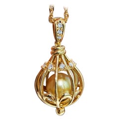 【Énigma】TASAKI 18K Gold Diamond South Sea Golden Pearl Cage Pendant Necklace