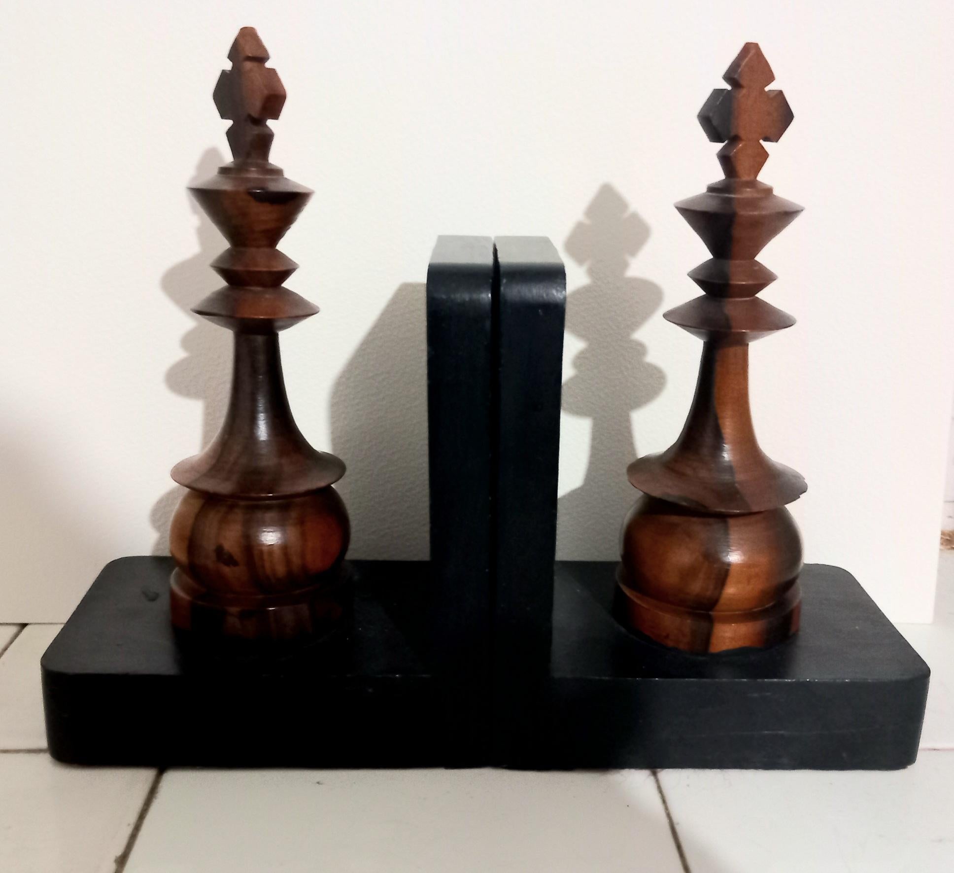 Bookends Chess Figures Carved in the Shape of The King, With Noble Wood Antique For Sale 6