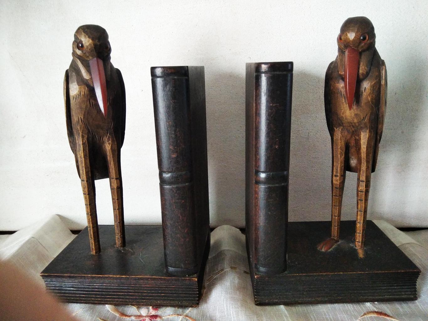 Bookends, Humanized Ravens Carved in Wood Glass Eyes Enigmatic and Original For Sale 9