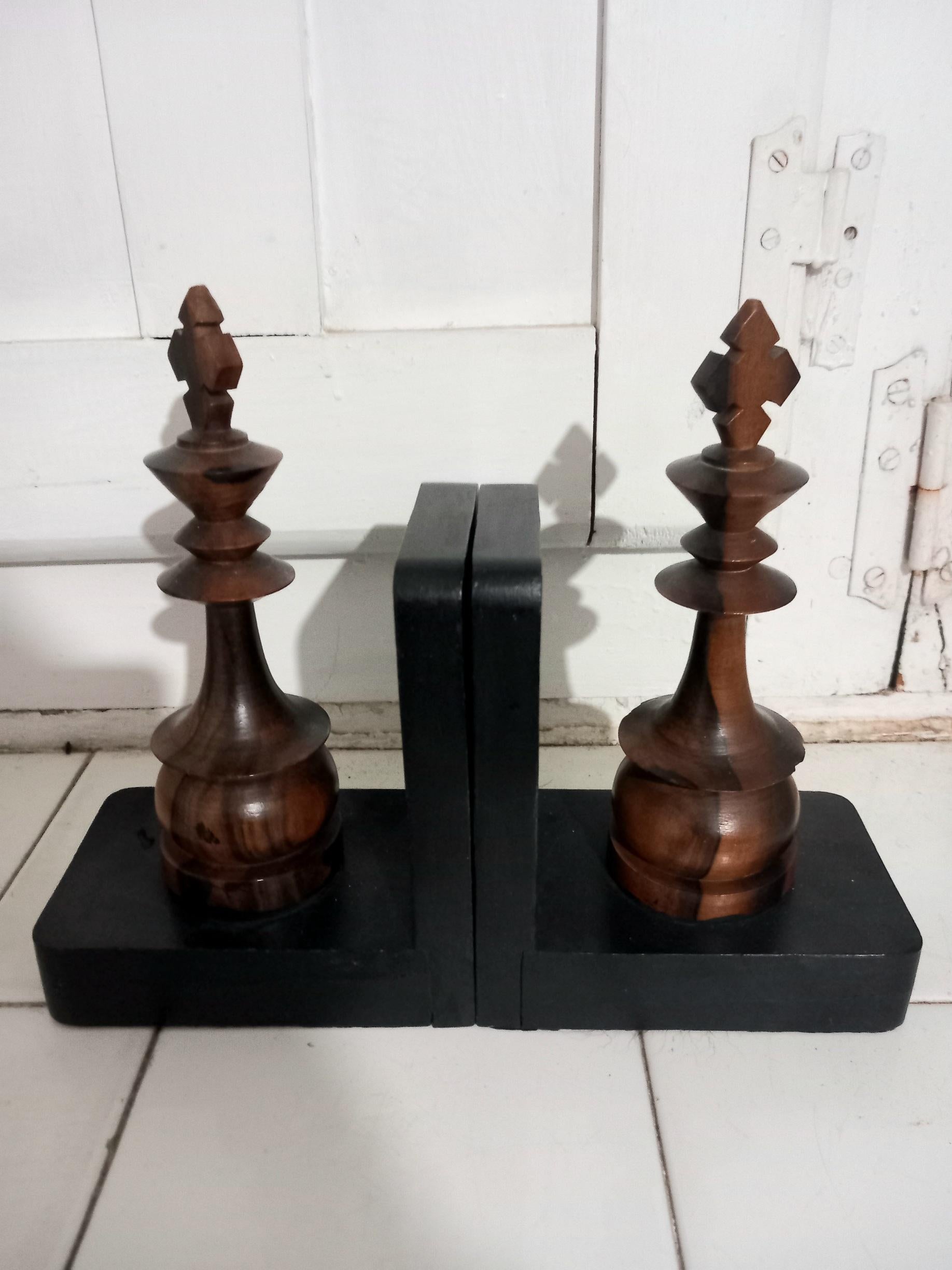 Other Bookends Chess Figures Carved in the Shape of The King, With Noble Wood Antique For Sale