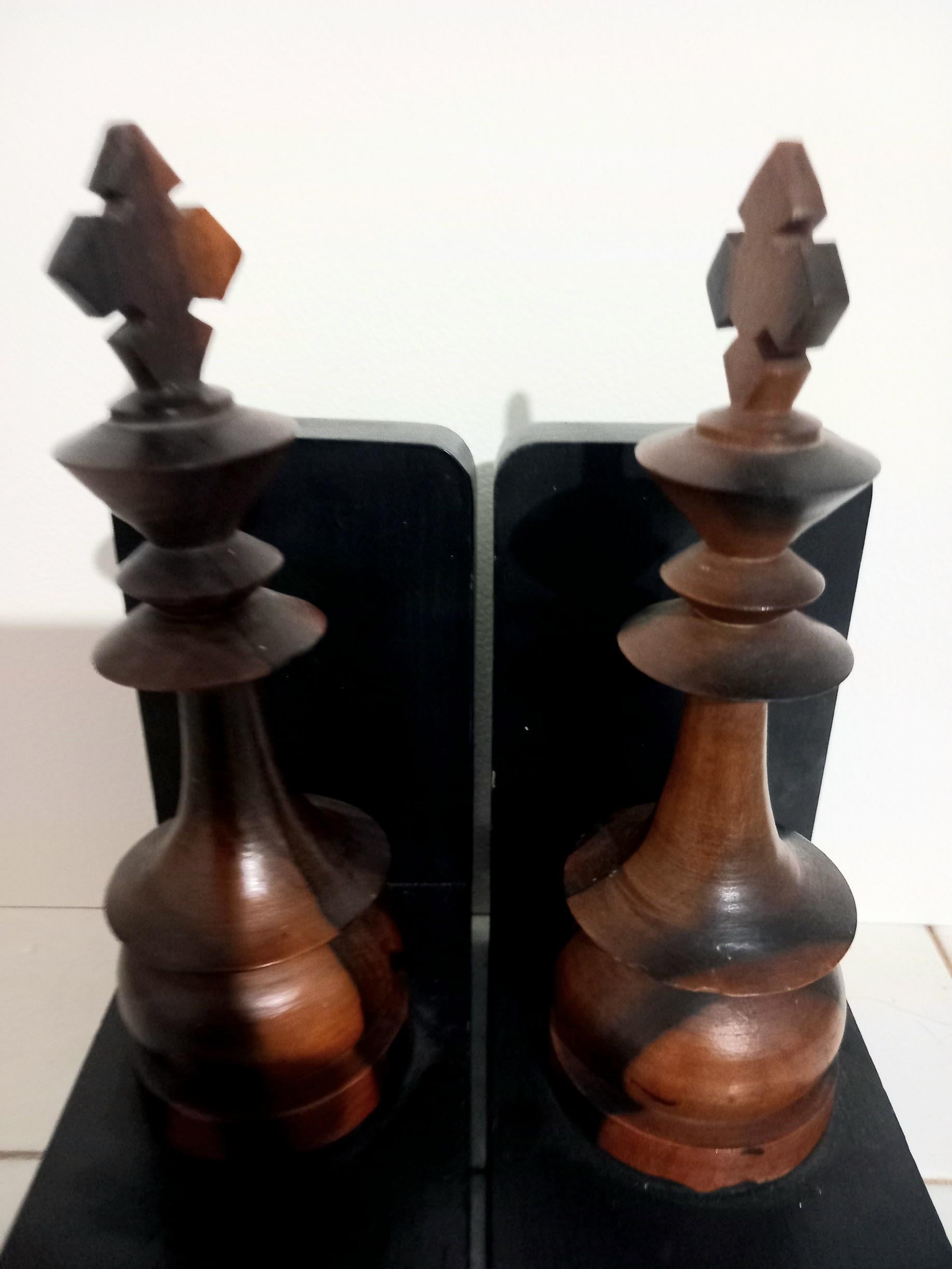 Bookends Chess Figures Carved in the Shape of The King, With Noble Wood Antique For Sale 1