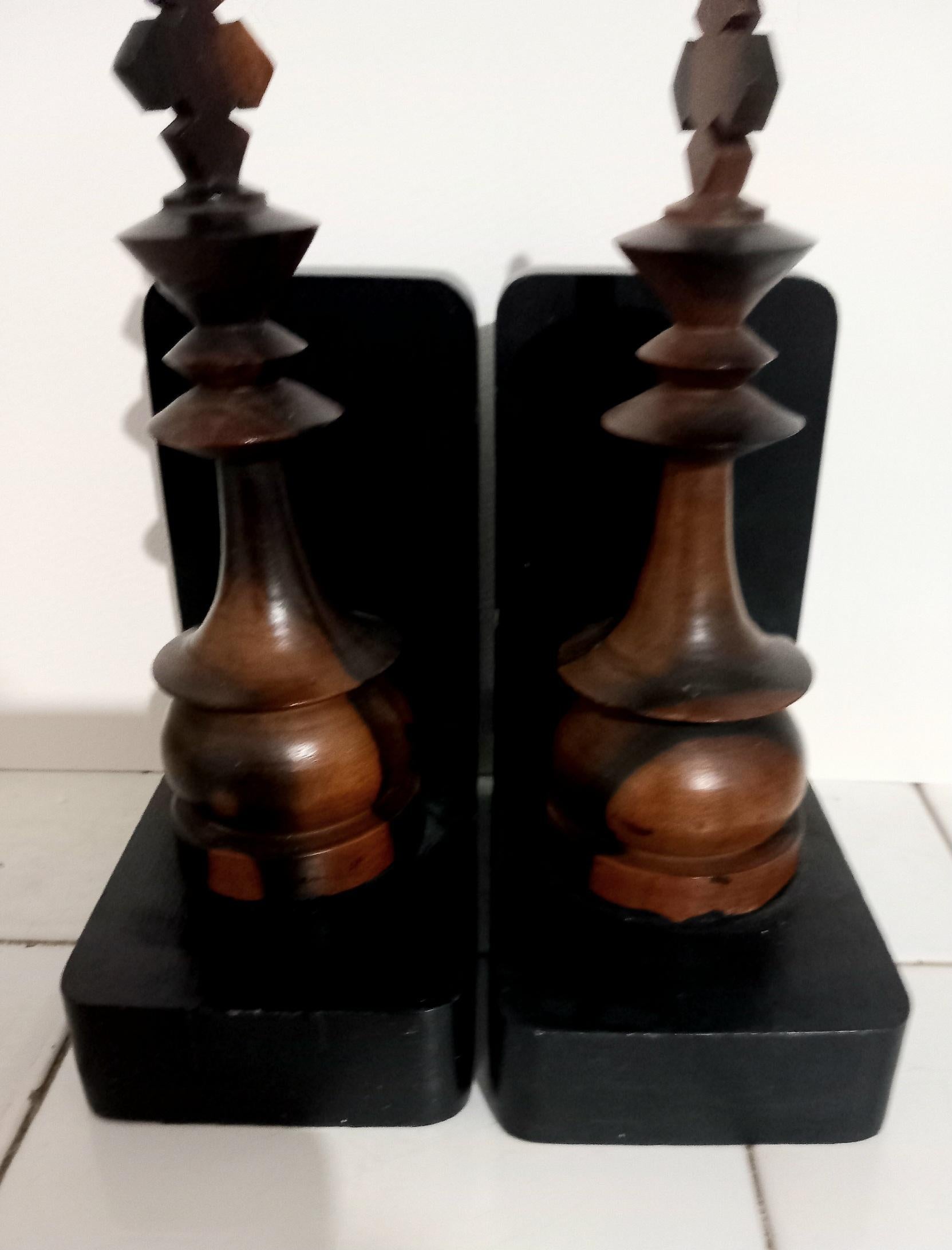 Spanish Bookends Chess Figures Carved in the Shape of The King, With Noble Wood Antique For Sale