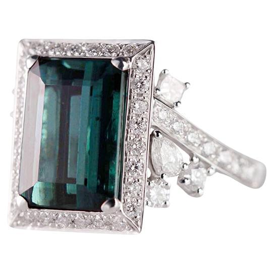 Rätselhafter Ring mit grünem Turmalin und Diamant aus 18-karätigem Weißgold im Angebot