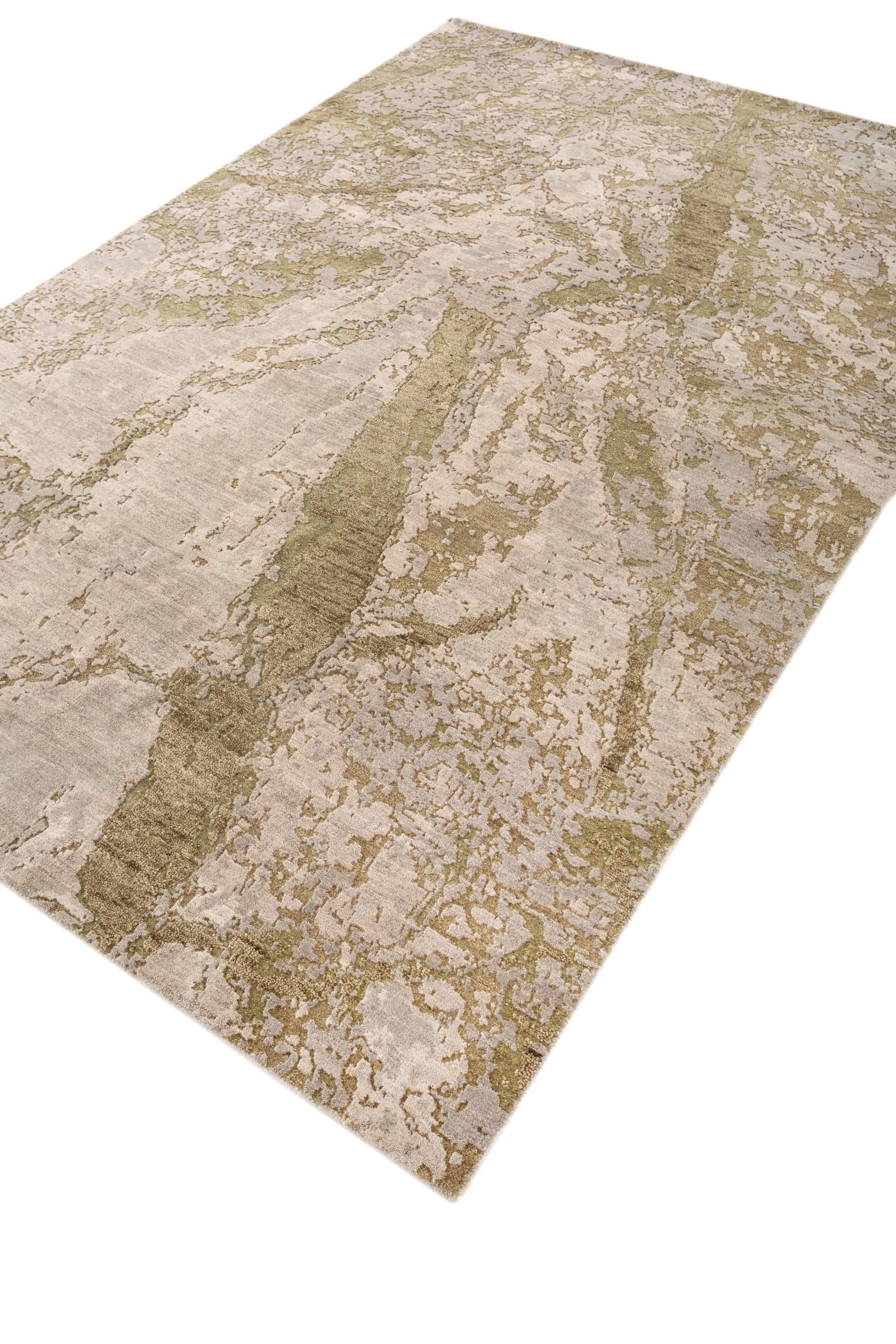 Modern Enigmatic Shadows Dark Taupe & Mink 180X270 cm Hand Knotted Rug For Sale
