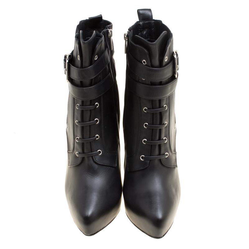 Enio Silla For Le Silla Black Leather Platform Ankle Boots Size 40 In New Condition In Dubai, Al Qouz 2