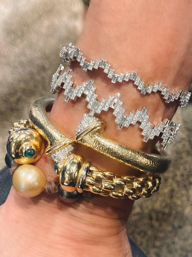 Bracelet Equilibrium avec diamants baguettes et ronds En vente sur 1stDibs