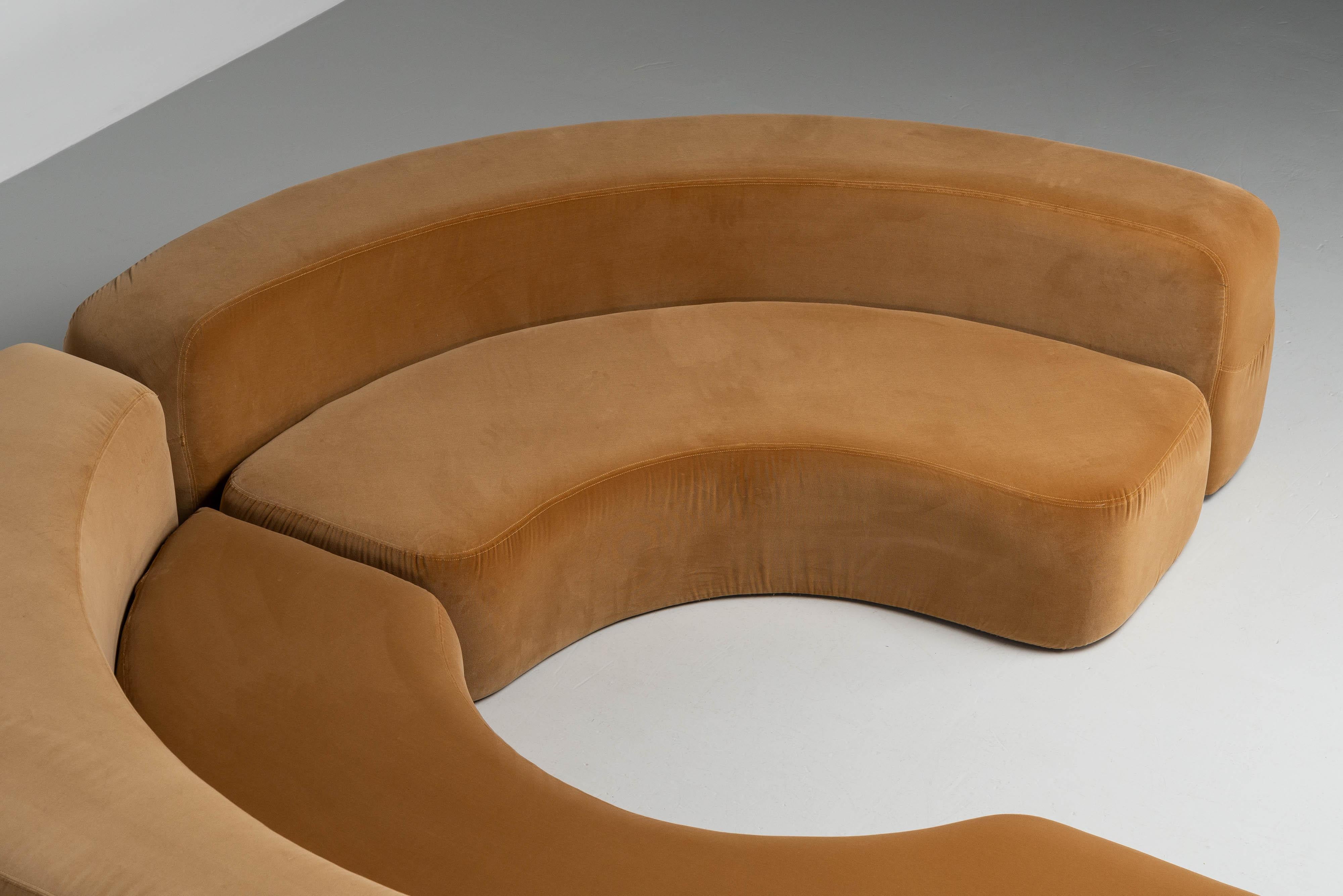 Ennio Chiggio Envorin one sofa by Nikol International Italy 1970 In Good Condition For Sale In Roosendaal, Noord Brabant