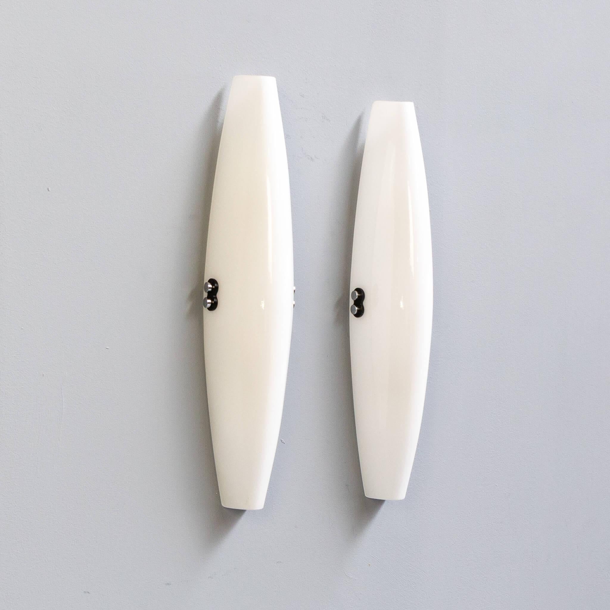 Late 20th Century Ennio Pasini ‘Robbia 60’ Wall Lamp Glass for VeArt Set/2 For Sale
