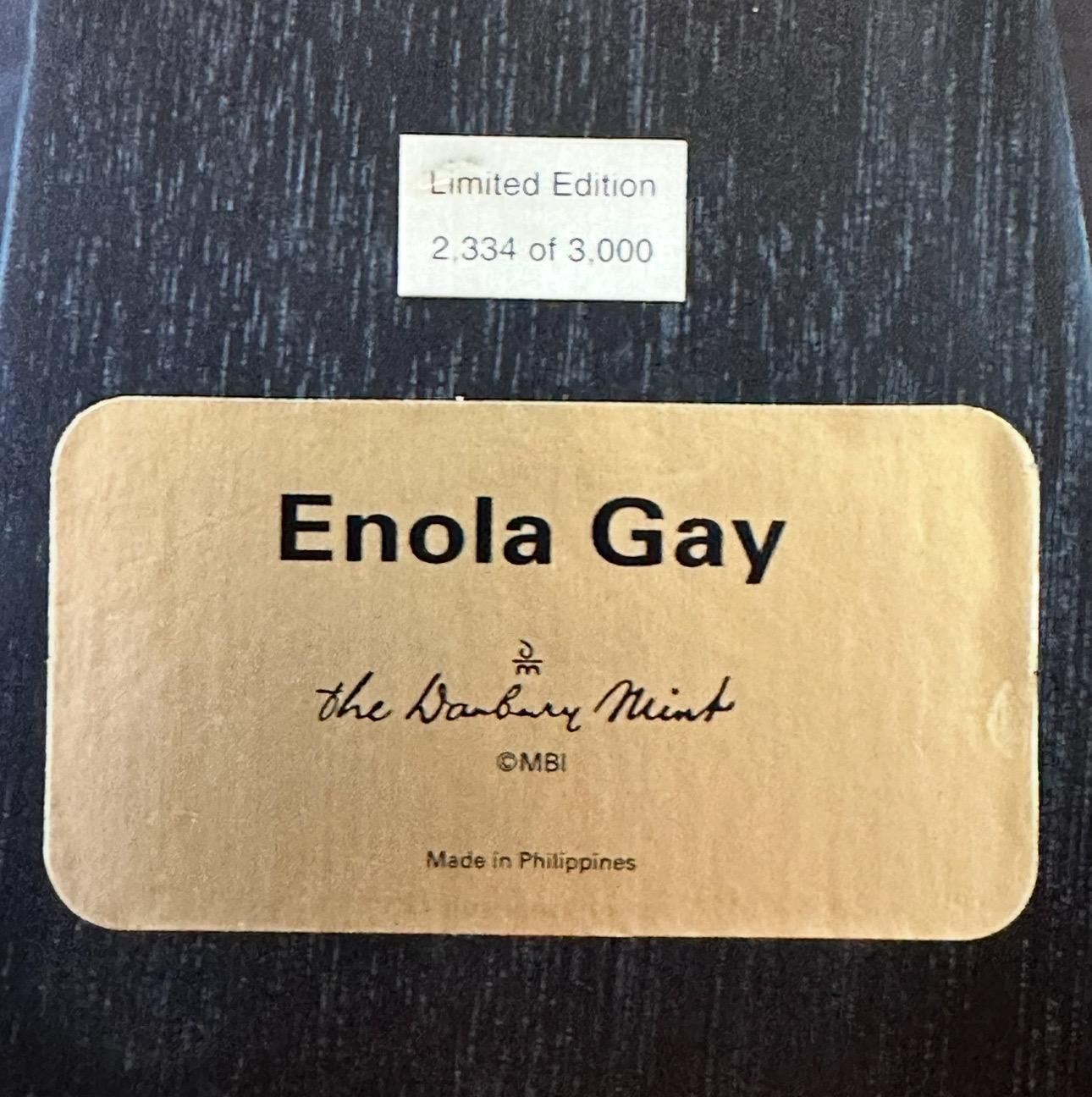Enola Gay B-29 Bomber Model Airplane, Signed by Pilot Paul Tibbetts WW II For Sale 3