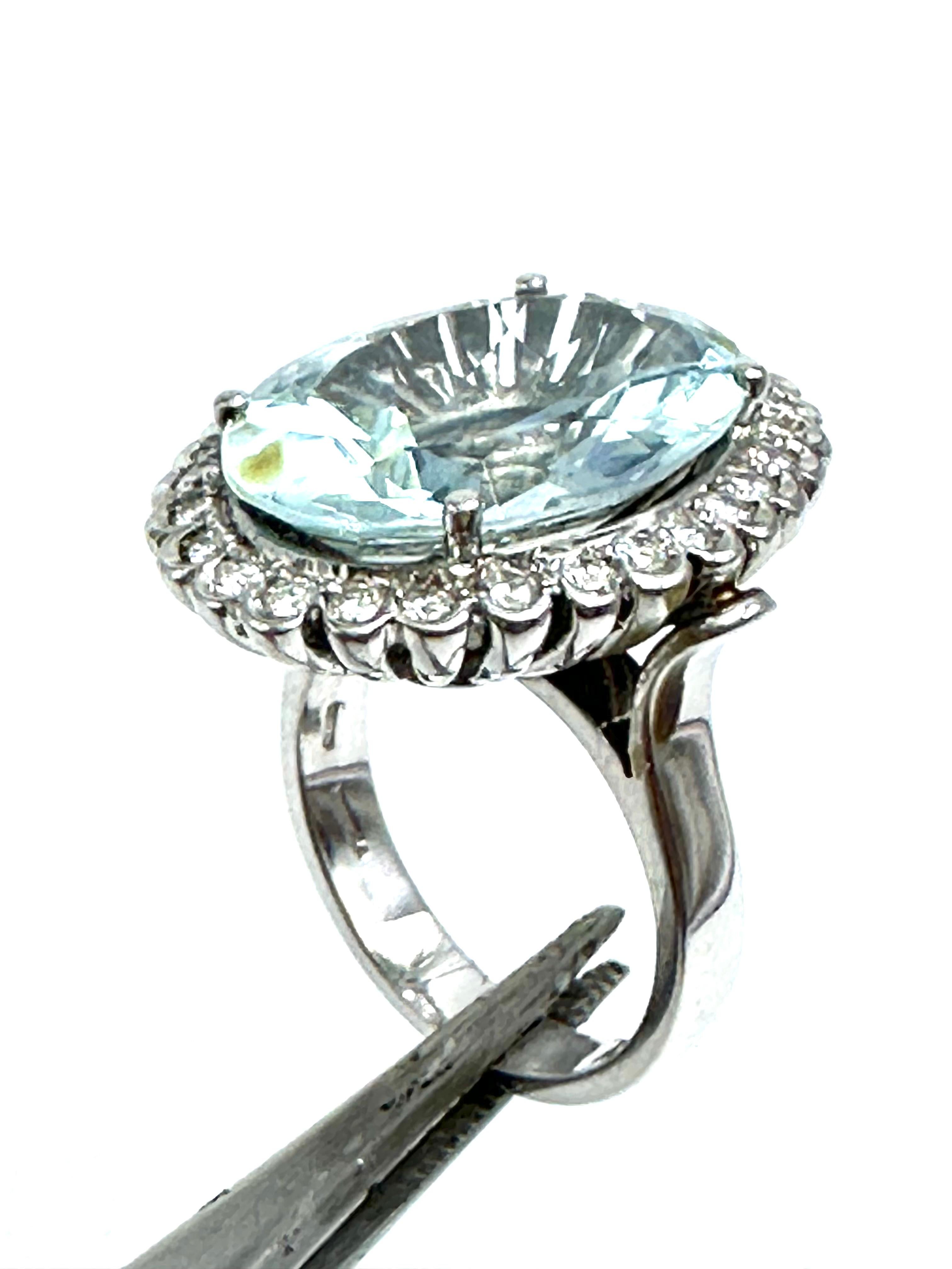 Enorme anello con acquamarina e diamanti 1