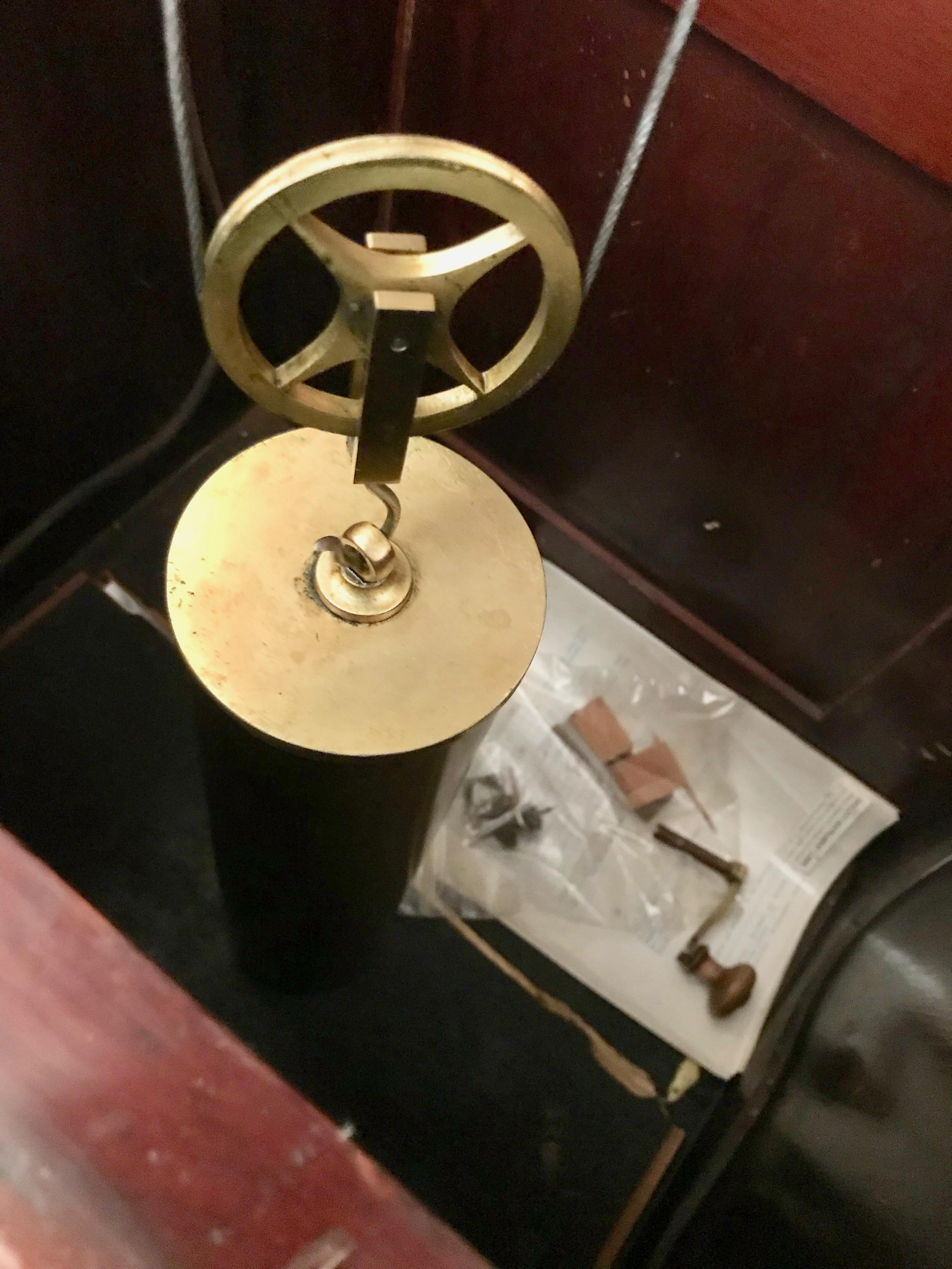 Énorme horloge anglaise à grand boîtier du 19ème siècle en vente 10