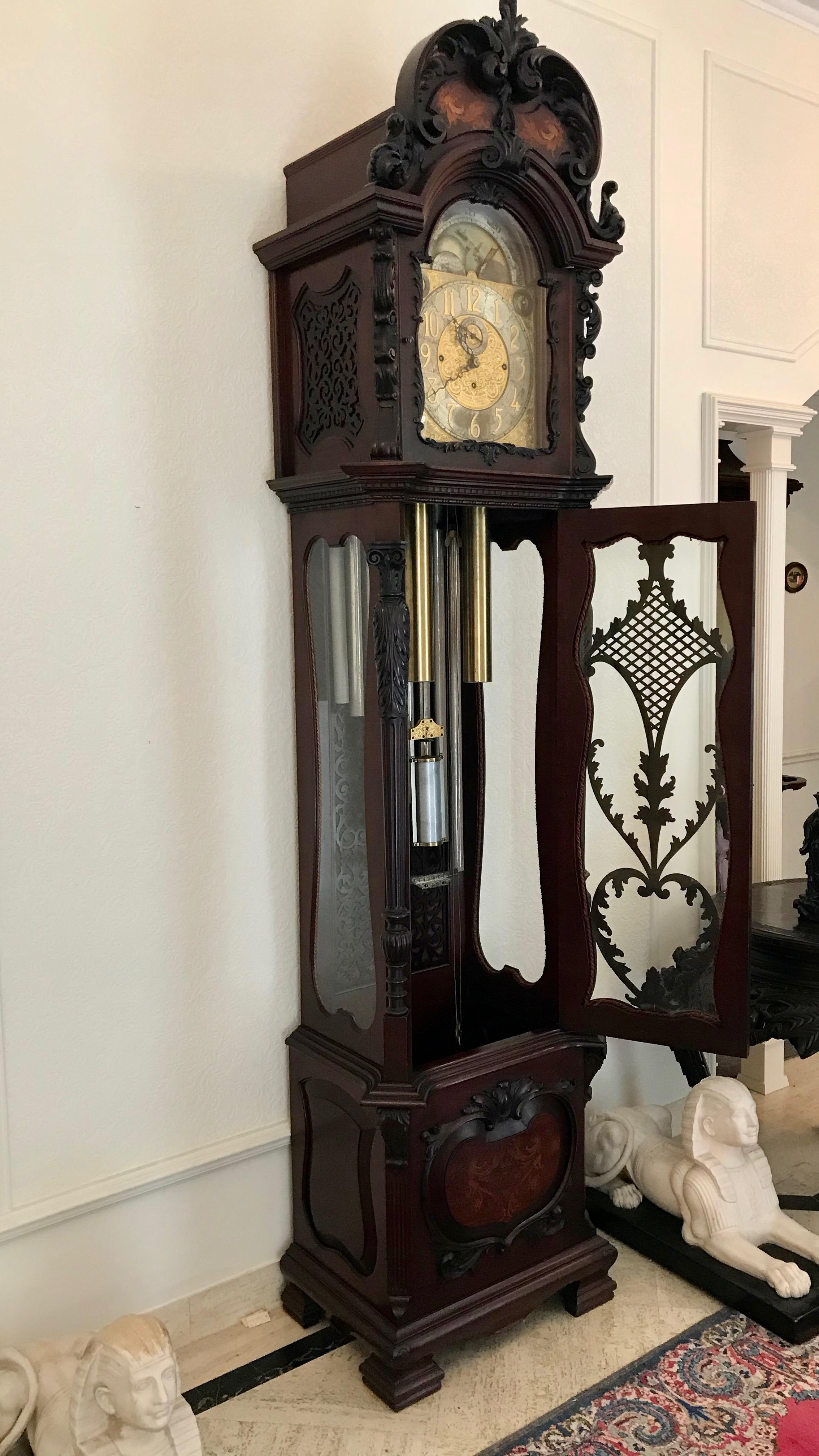Énorme horloge anglaise à grand boîtier du 19ème siècle en vente 2