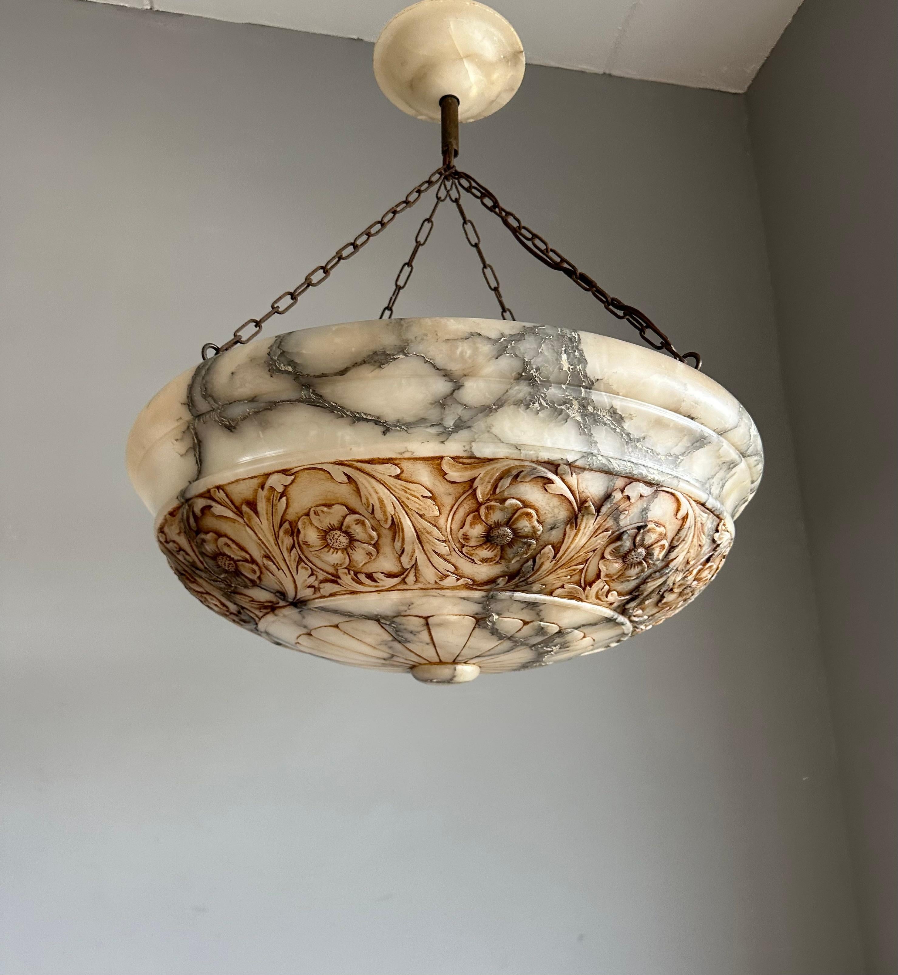 Arts and Crafts Enormous 25.2Ø Hand Carved Antique Alabaster Floral Pendant / Chandelier 1910s en vente