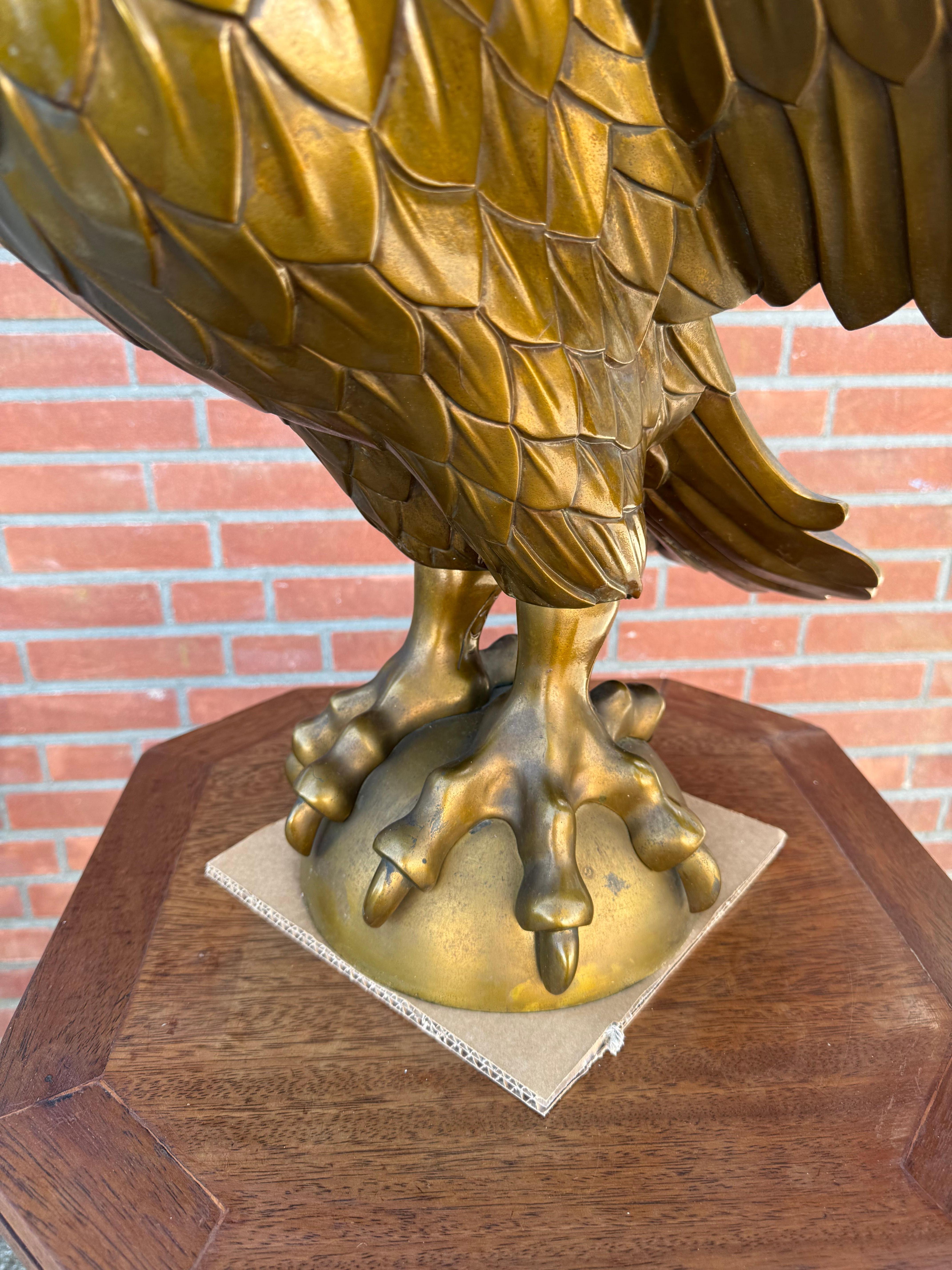 Enorme antike Bronze Eagle Skulptur Church Bible Stand oder Saint John Lectern im Angebot 7