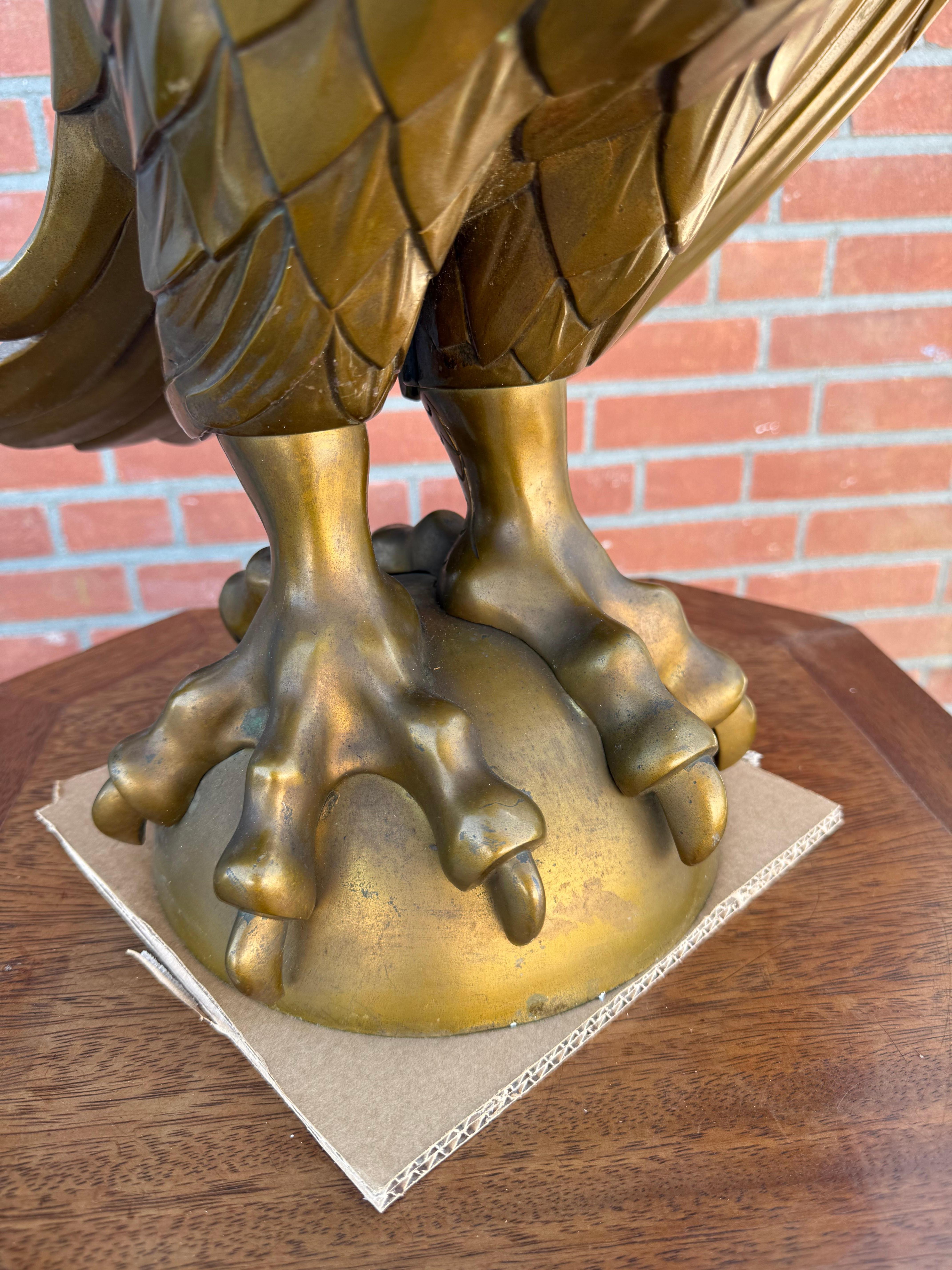 Enorme antike Bronze Eagle Skulptur Church Bible Stand oder Saint John Lectern im Angebot 1