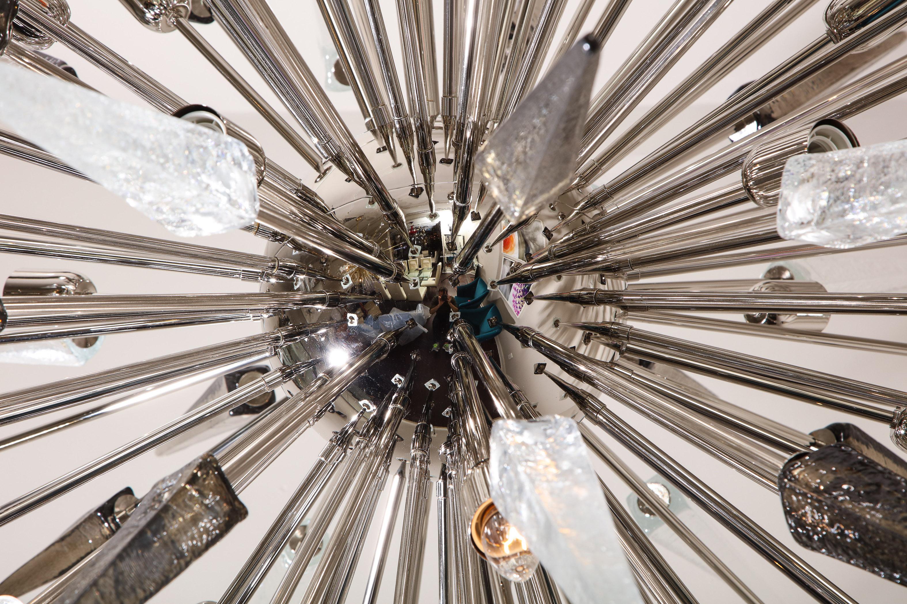 Enorme lampadario Sputnik in vetro di Murano trasparente e fumè in vendita 7