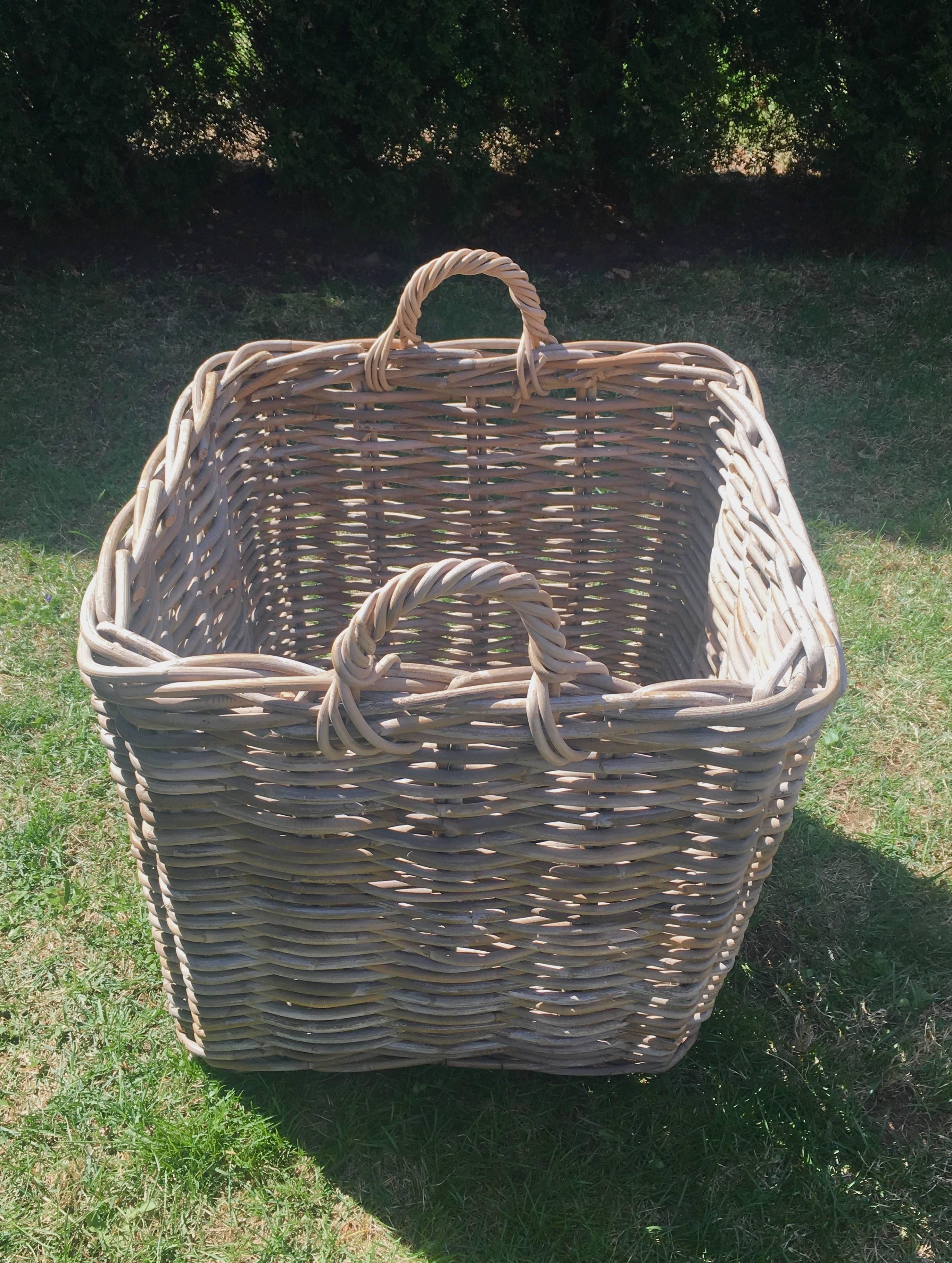 This basket is unusual for its grand size, square shape, and excellent condition. It is quite sturdy, no wobbles, and can be used as anything from a fireside container for logs and kindling to a catch-all for mittens, scarves, and hats in your