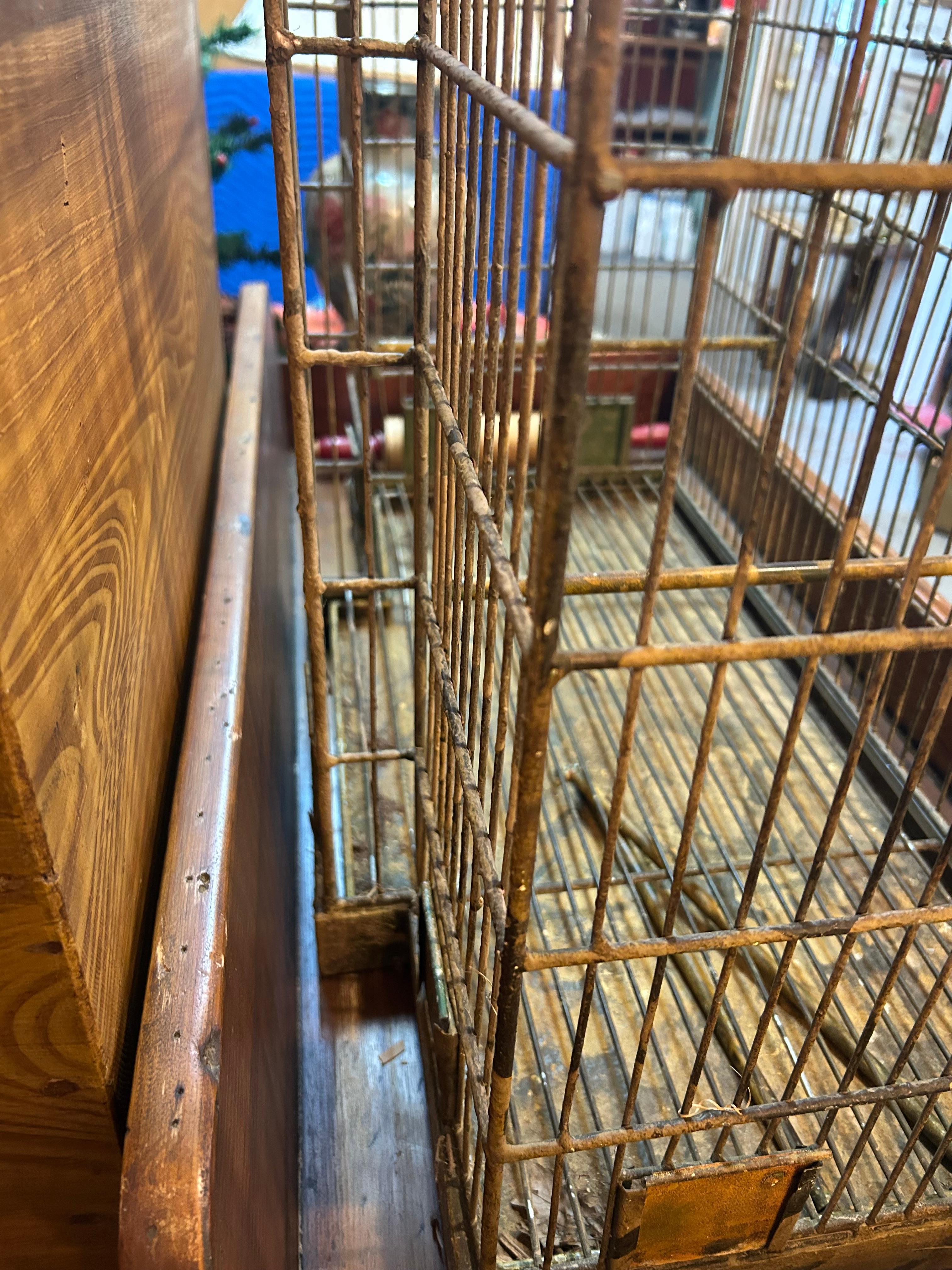 Enormous Vintage Metal Bird Cage In Good Condition For Sale In Hopewell, NJ
