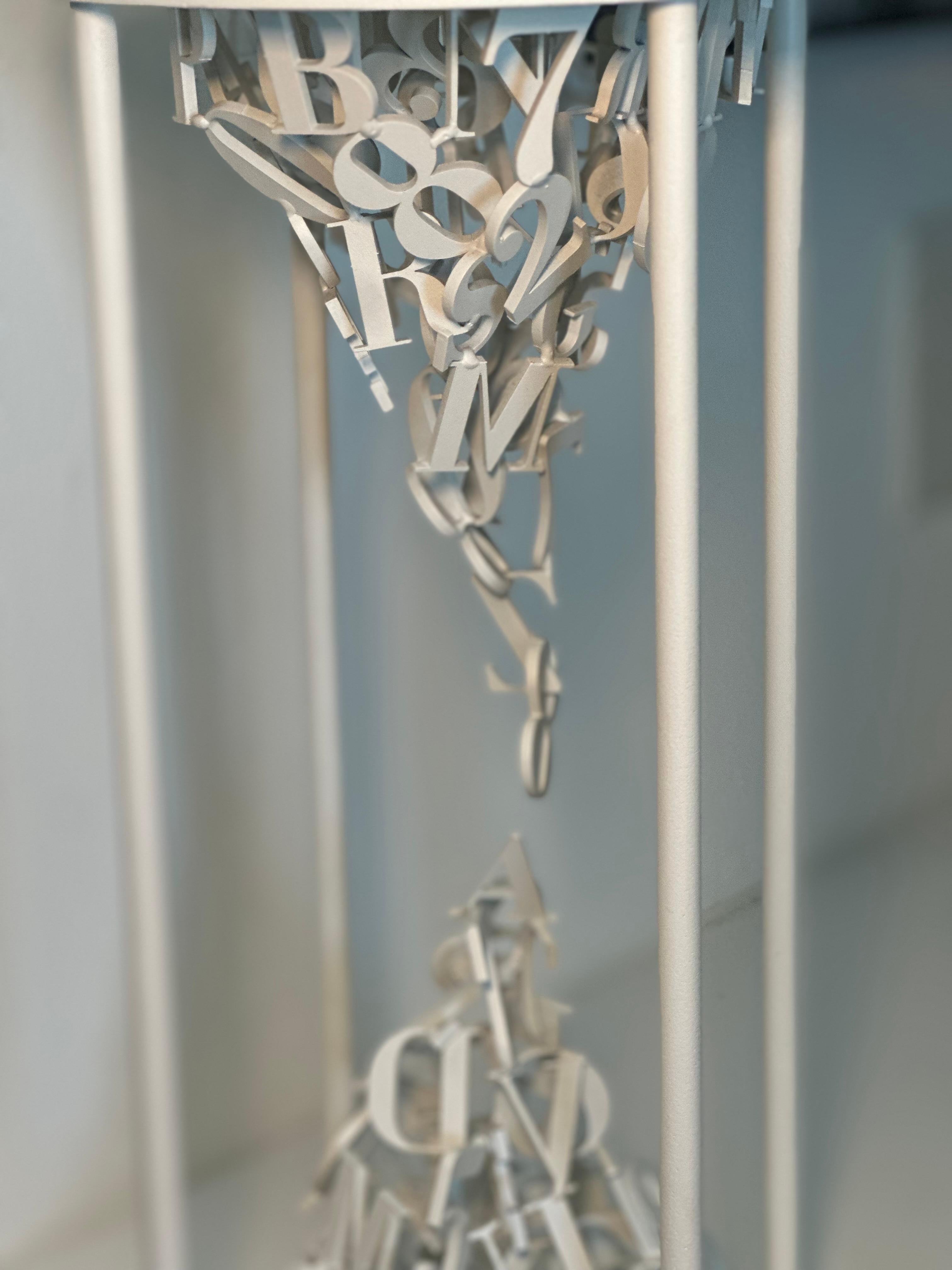 Clessidra Thempo 1 2017 - Still-Life Sculpture Beige di Enrico Benetta