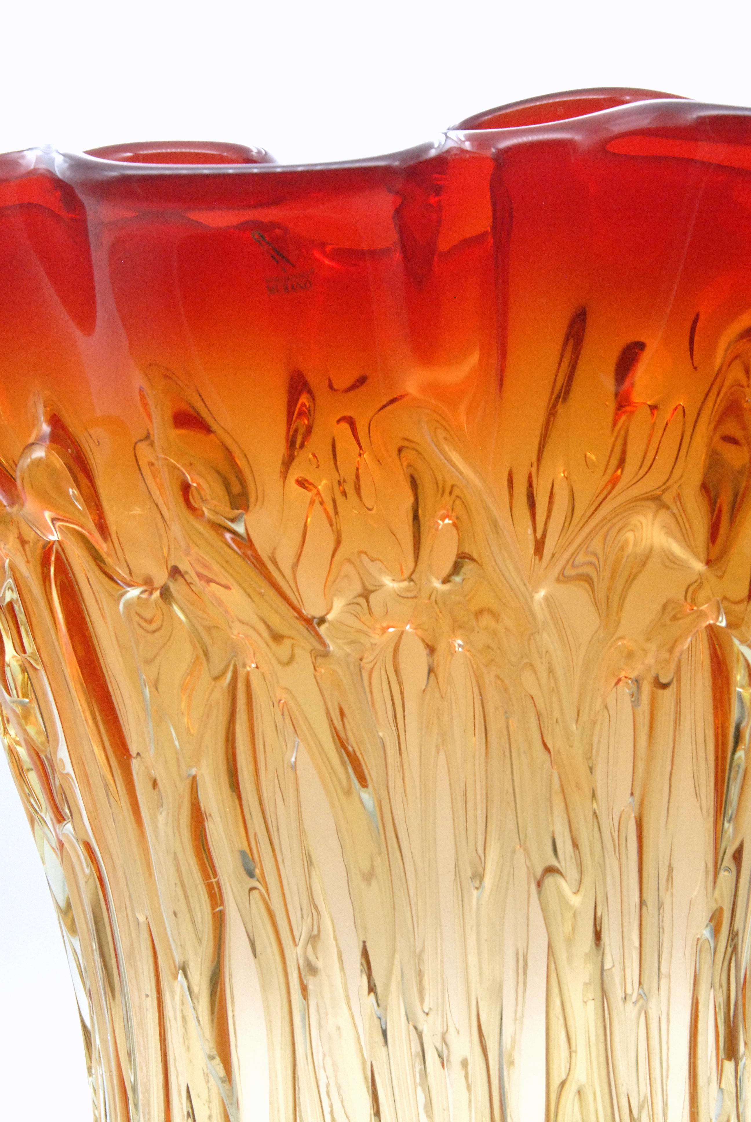 Hand-Crafted Enrico Cammozza Designed Vase for Vetro Artistico, Murano, Italy, circa 1994